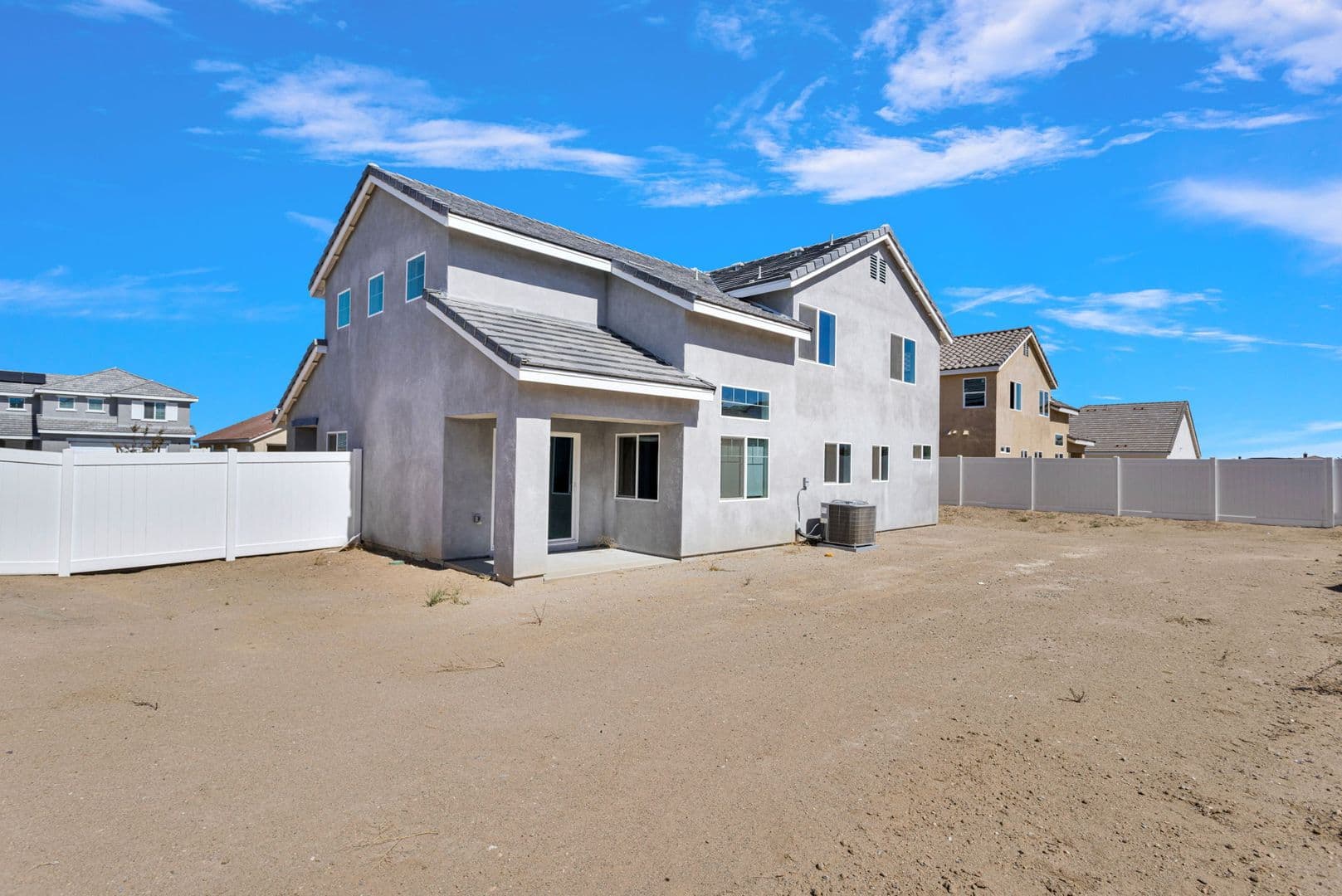 Adelanto House: 11715 Sebastian Rd
