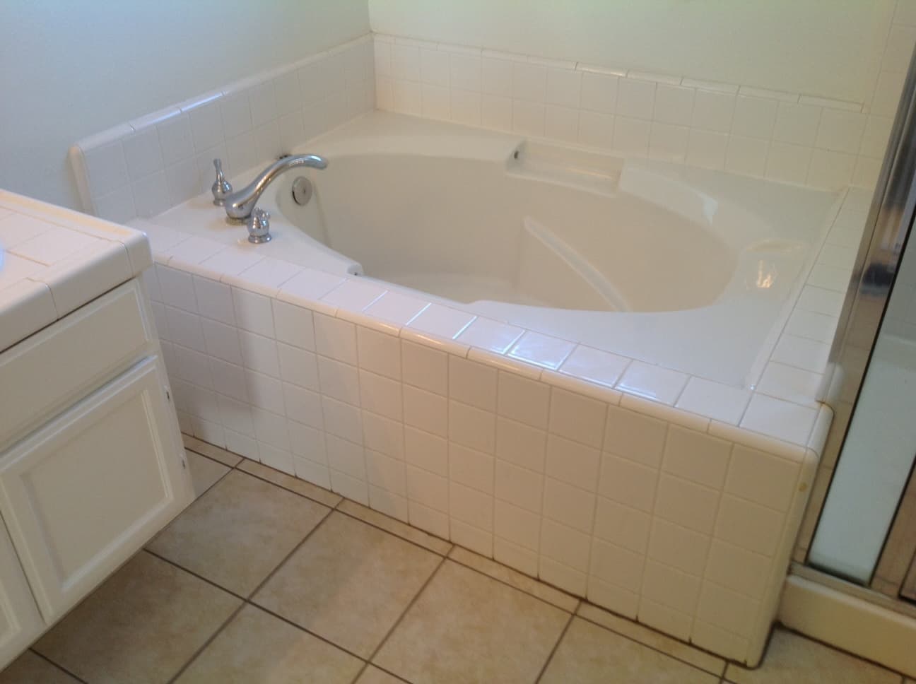Victorville House: 12414 Ravenna Lane