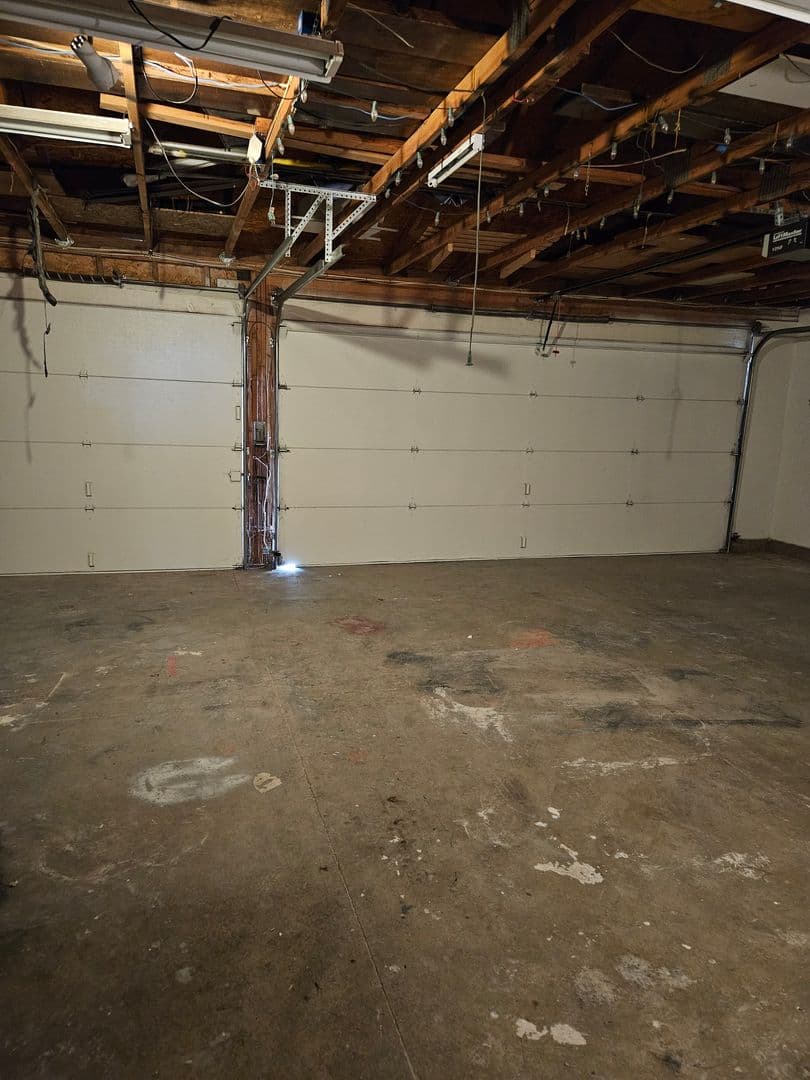 Adelanto House: 10850 Euclid St