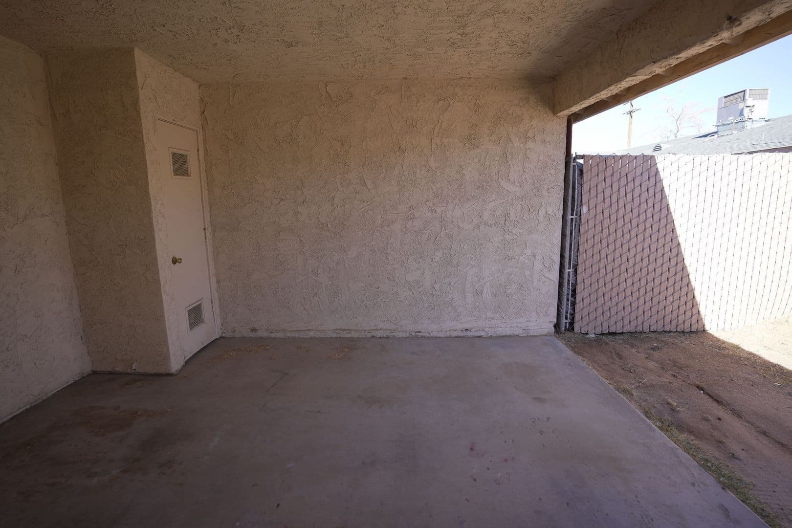 Apple Valley Apartment: 21355 Bear Valley Rd