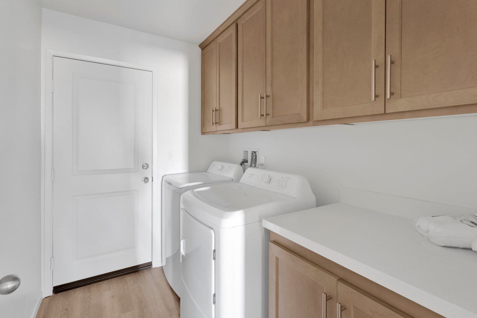 Adelanto House: 11702 Sebastian Rd