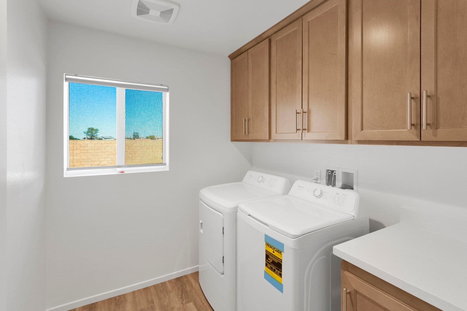 Adelanto House: 11712 Sebastian Rd