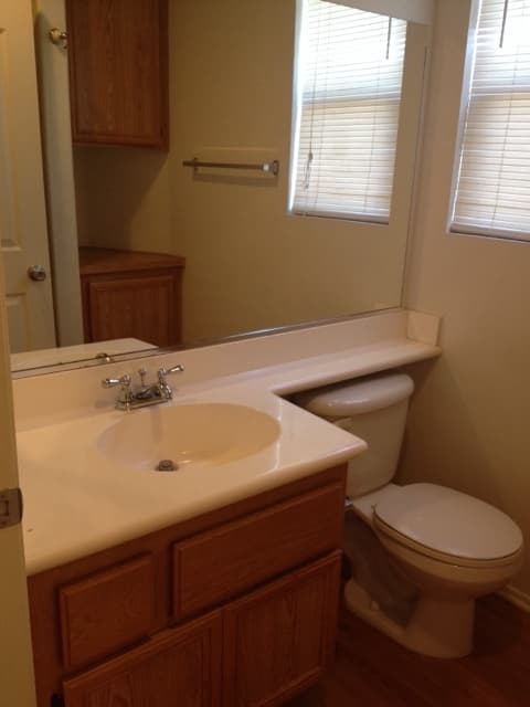 Victorville House: 13785 Rafael Way