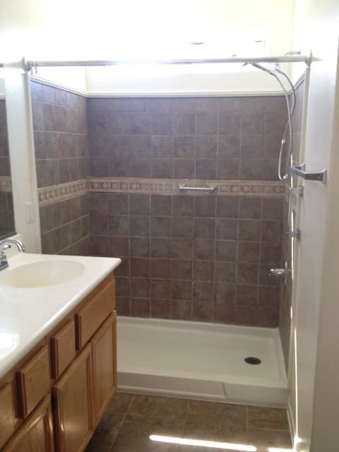Victorville House: 13785 Rafael Way