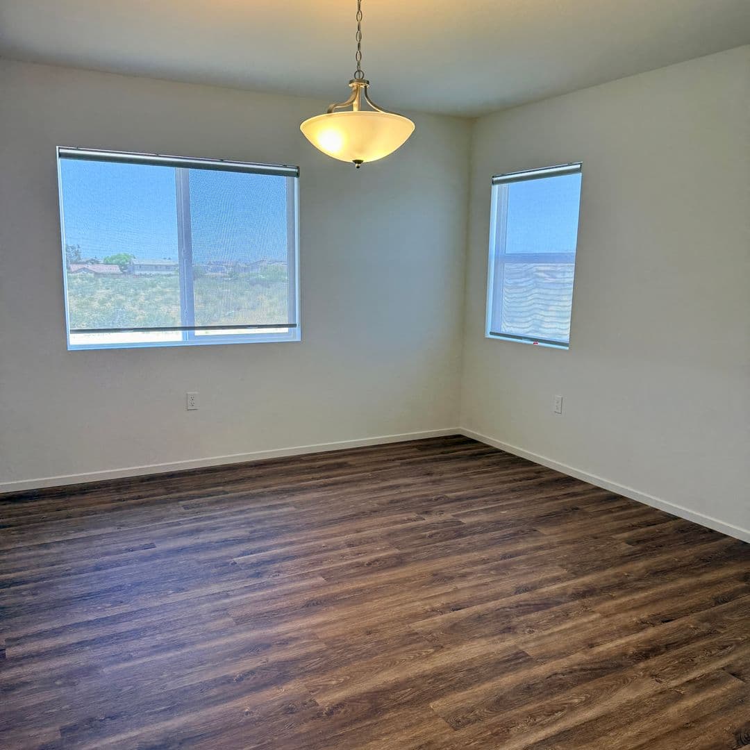 Adelanto House: 11712 Sebastian Rd