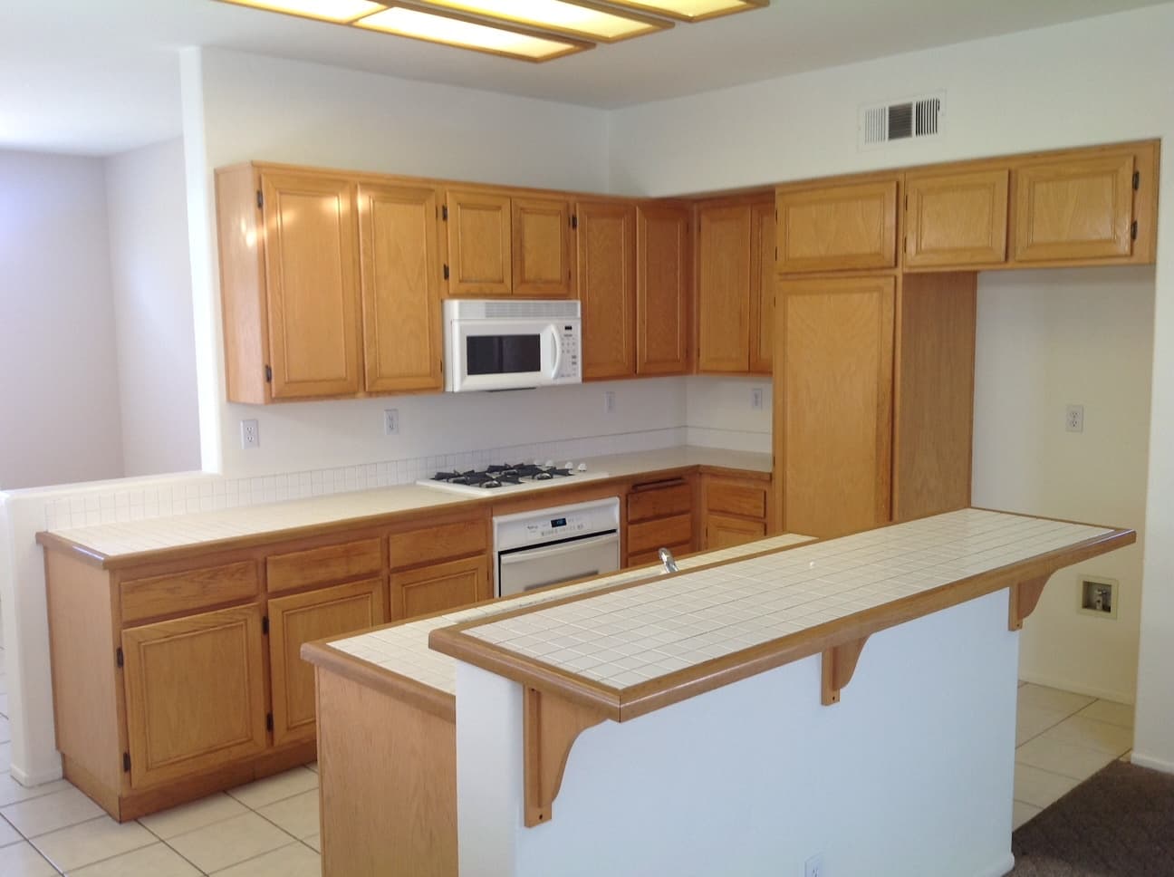 Victorville House: 12414 Ravenna Lane