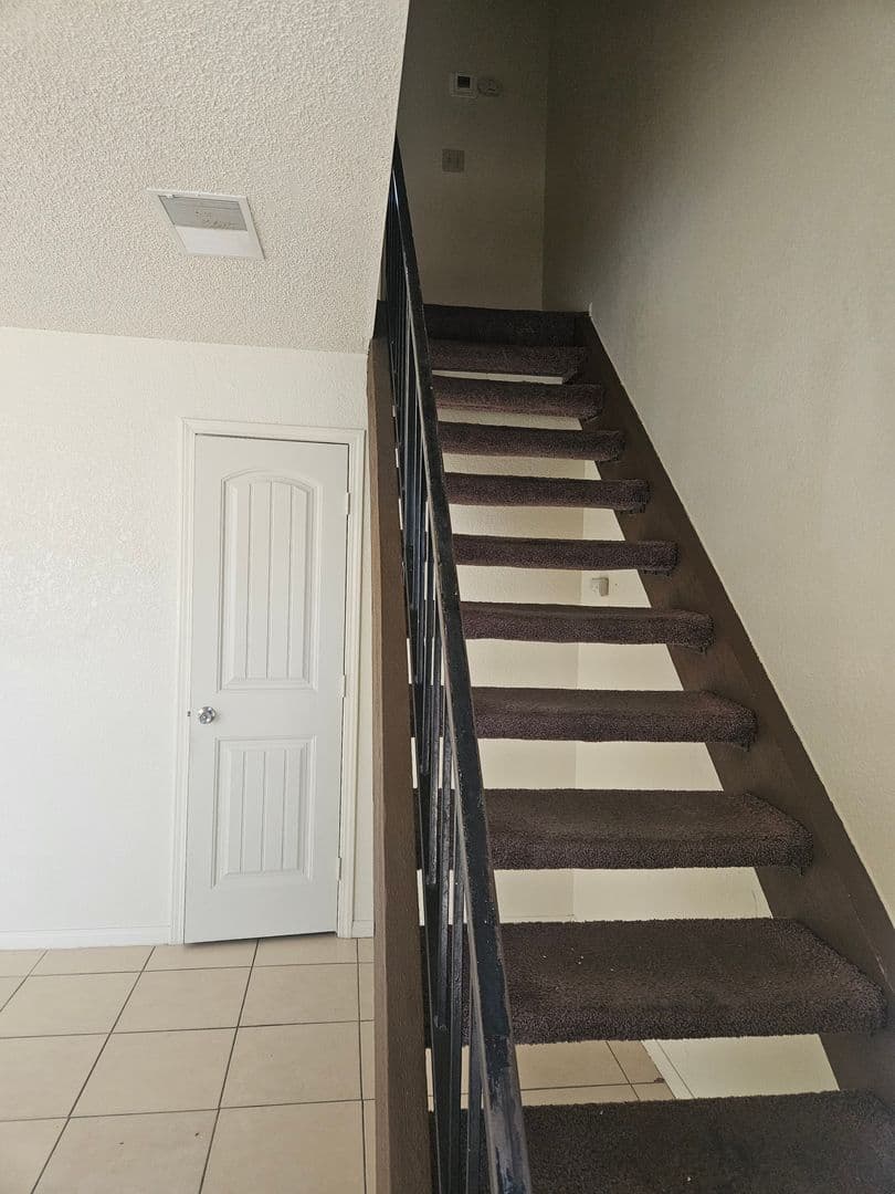 Hesperia Apartment: 16280 Sequoia Ave