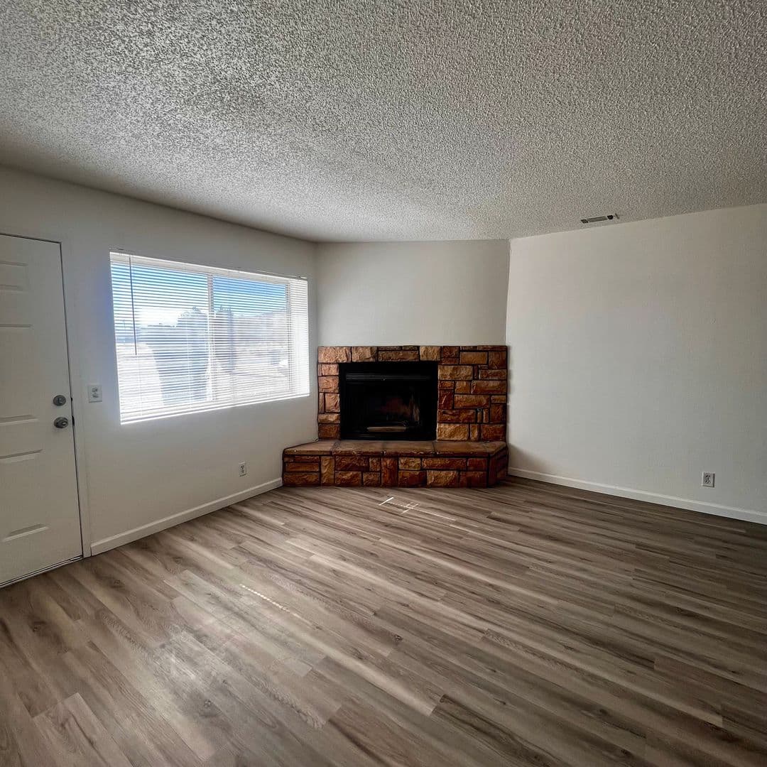 Apple Valley Apartment: 20180 Serrano Road