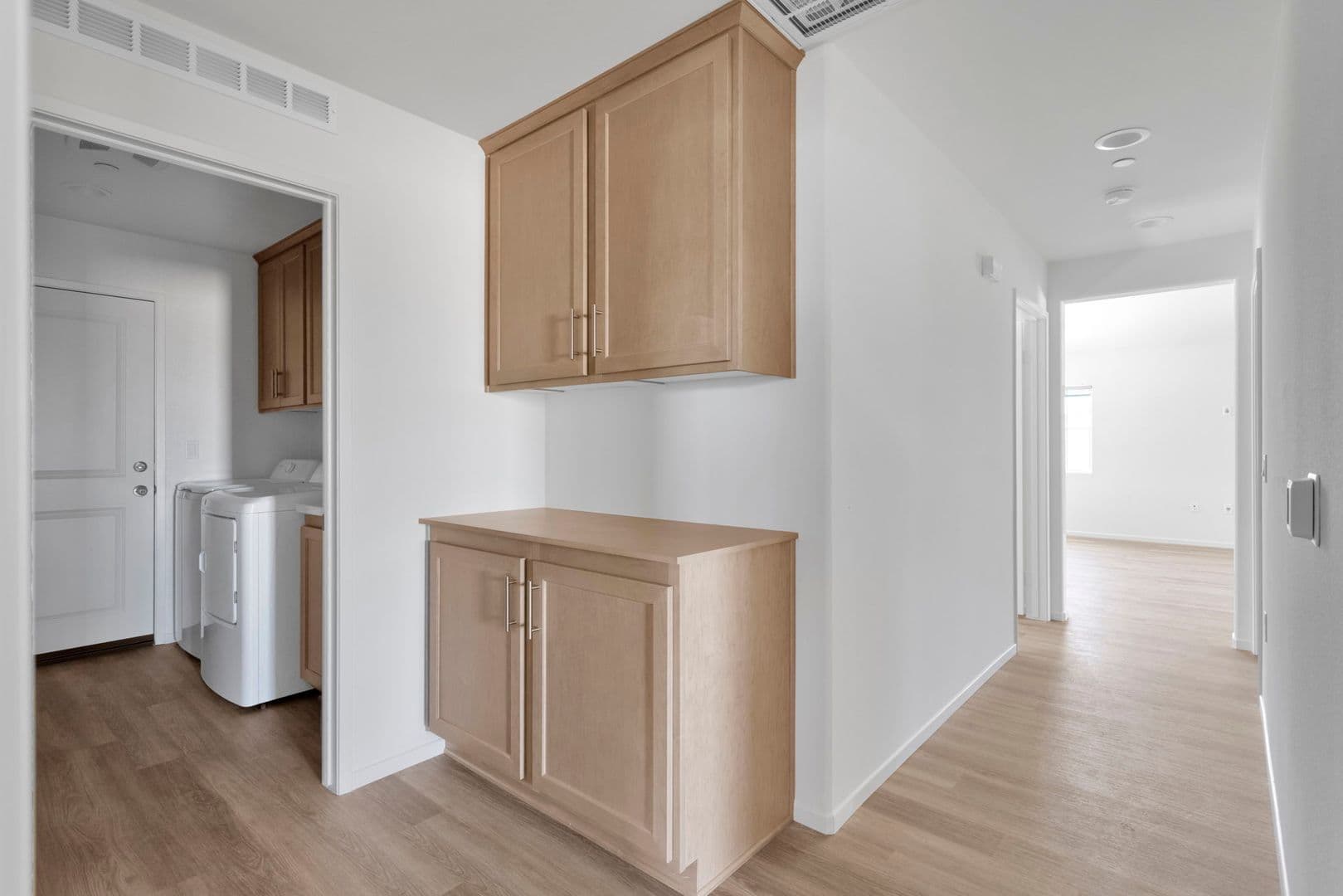 Adelanto House: 11702 Sebastian Rd