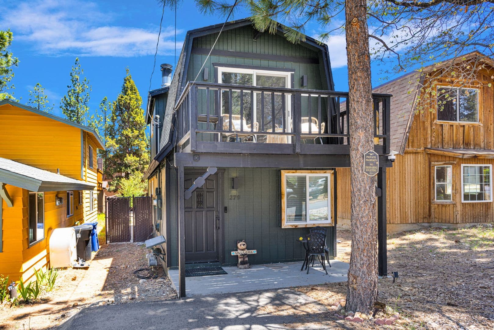 Big Bear House: 279 Los Angeles Ave