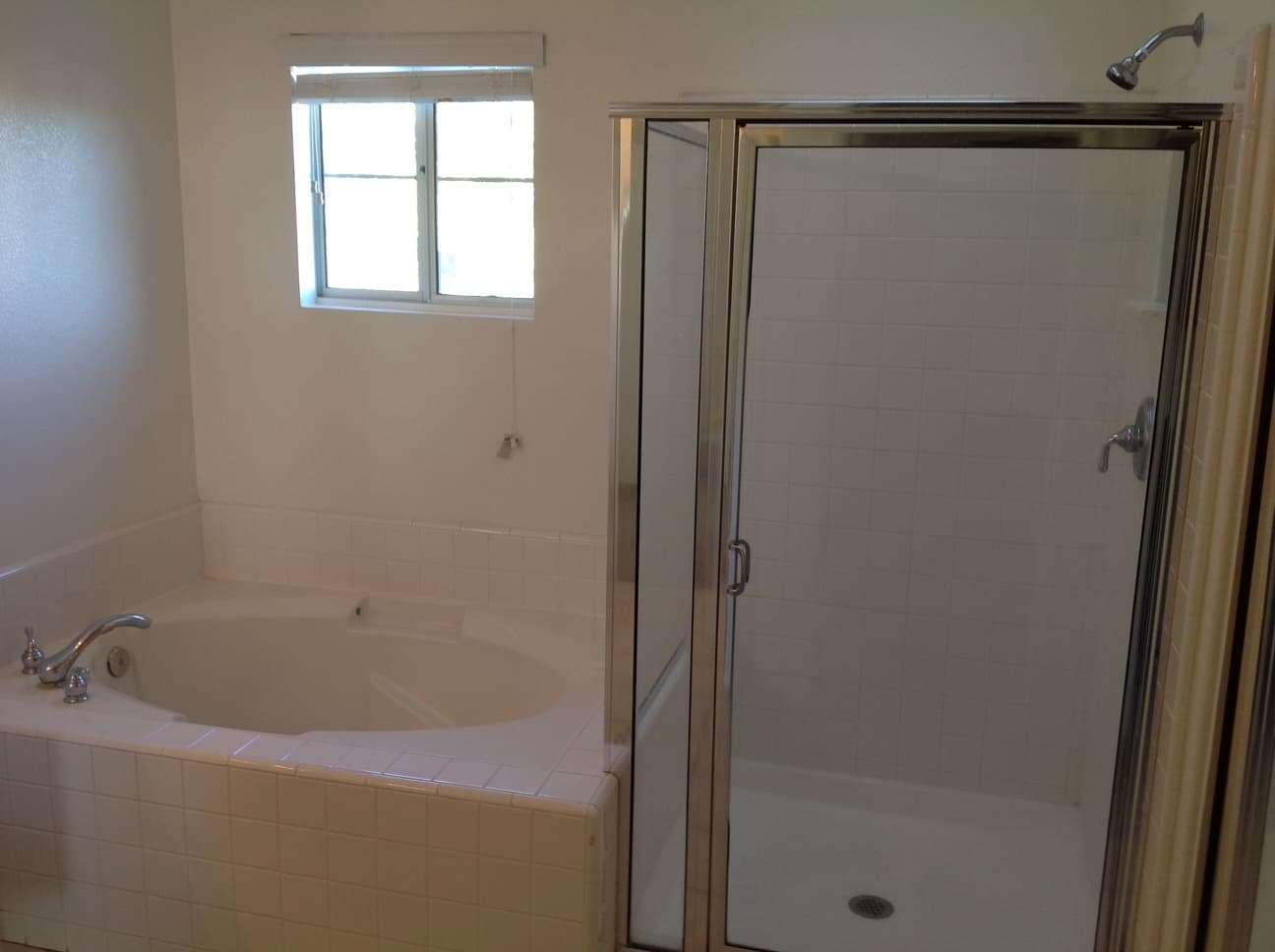 Victorville House: 12414 Ravenna Lane
