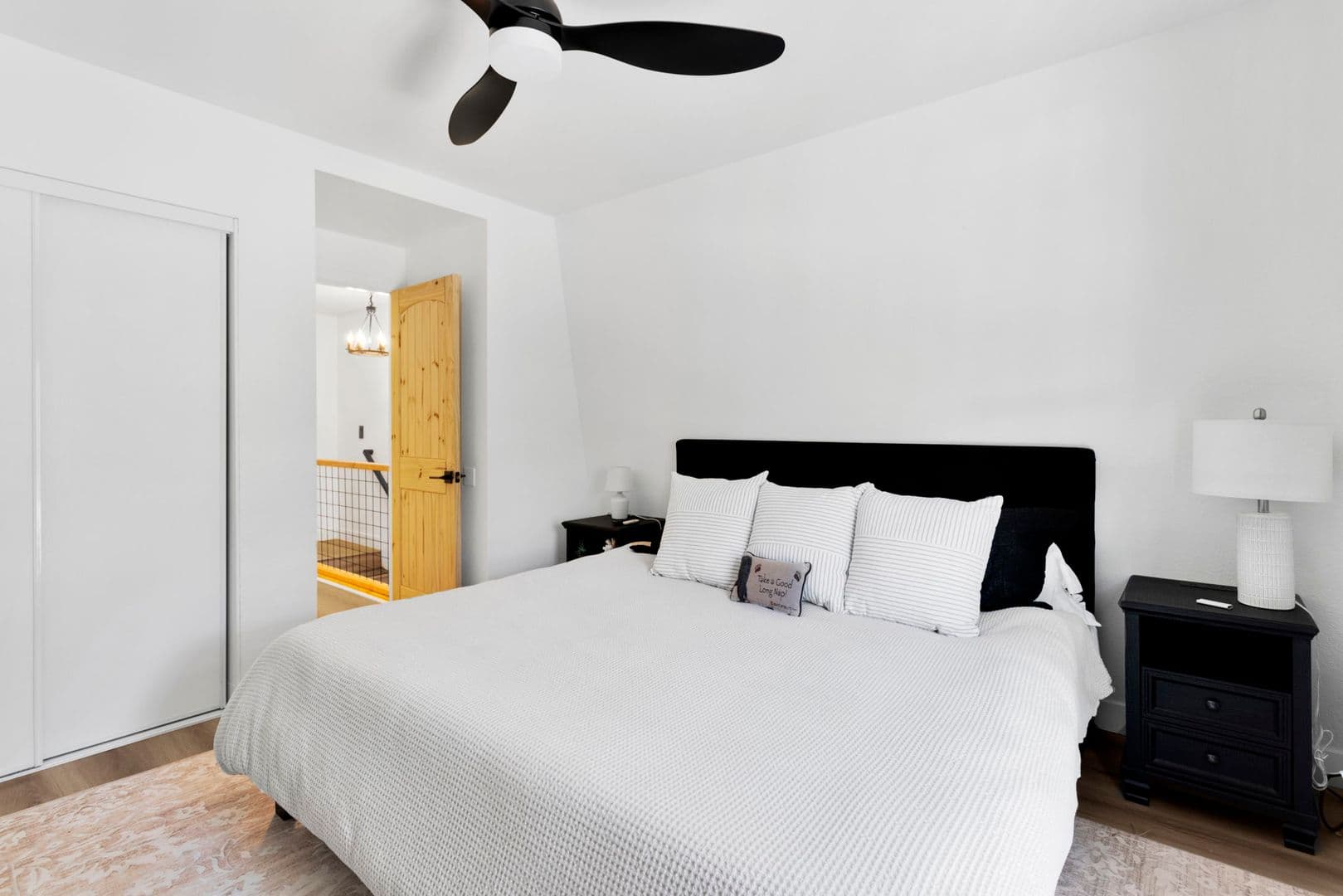 Big Bear House: 279 Los Angeles Ave