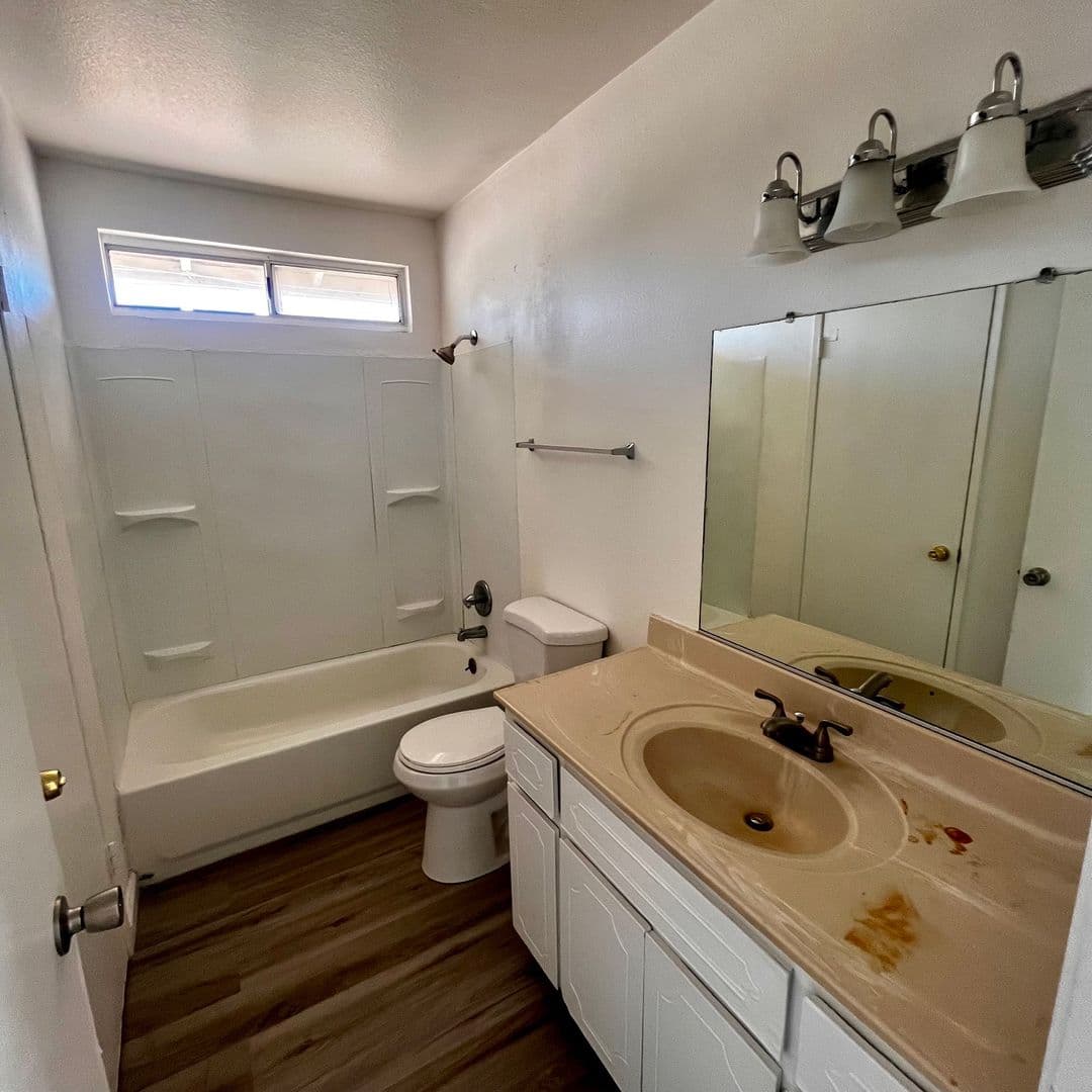 Apple Valley Apartment: 20180 Serrano Road