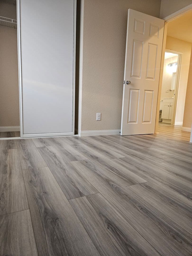 Adelanto House: 10850 Euclid St