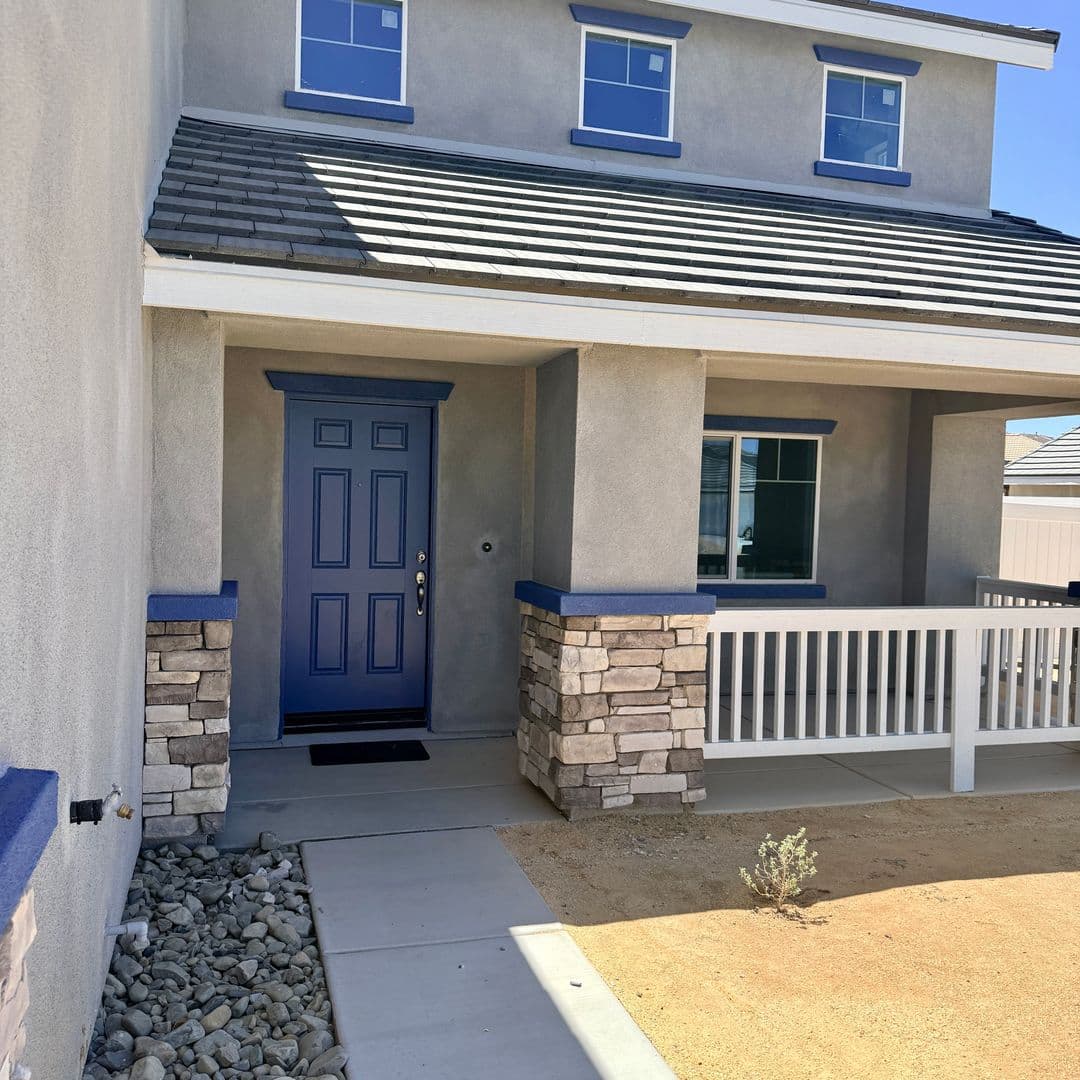 Adelanto House: 11715 Sebastian Rd