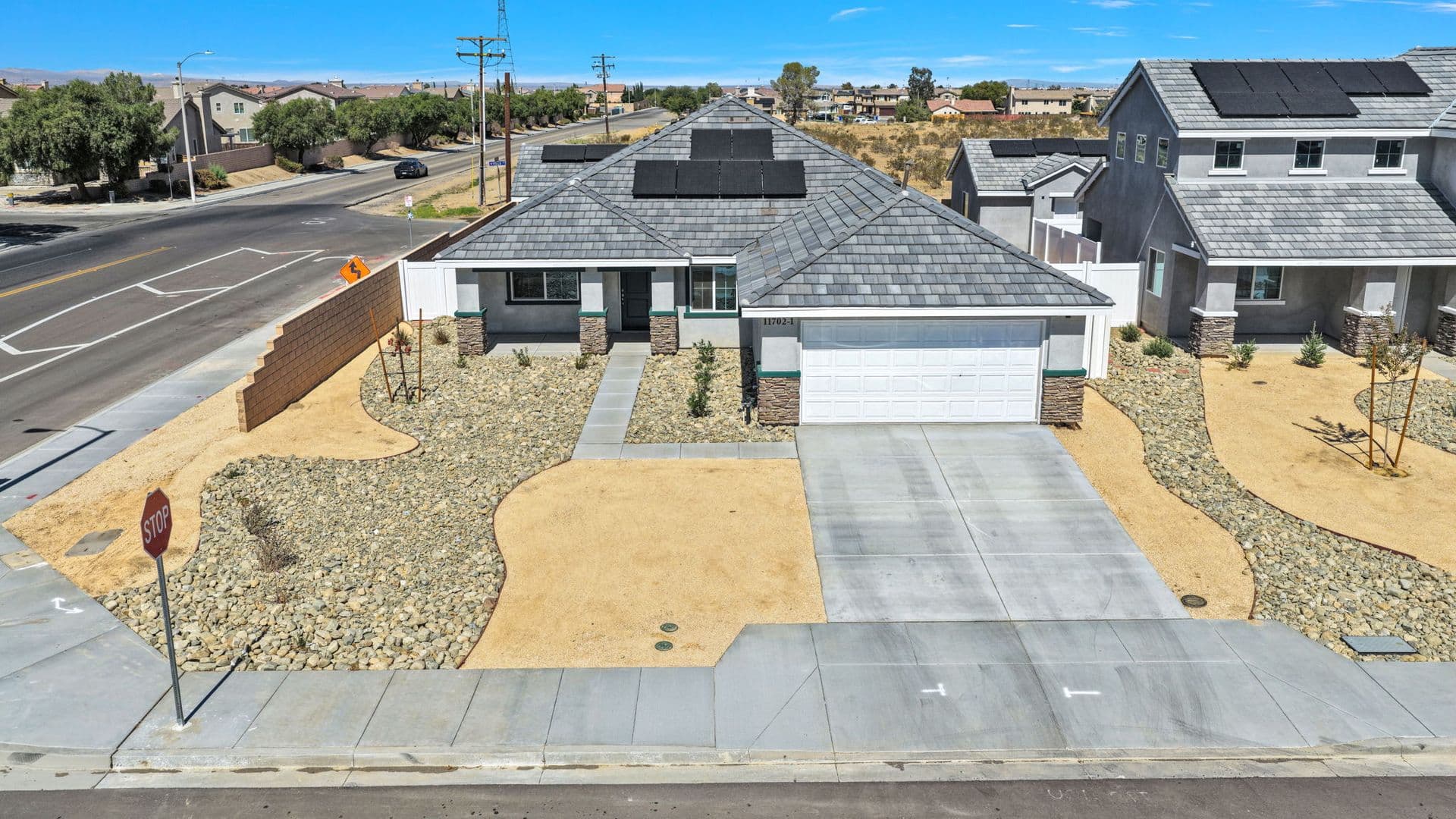 Adelanto House: 11702 Sebastian Rd