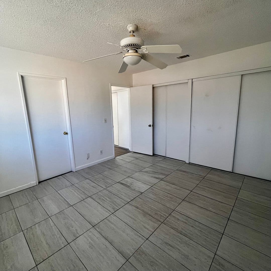 Apple Valley Apartment: 20180 Serrano Road