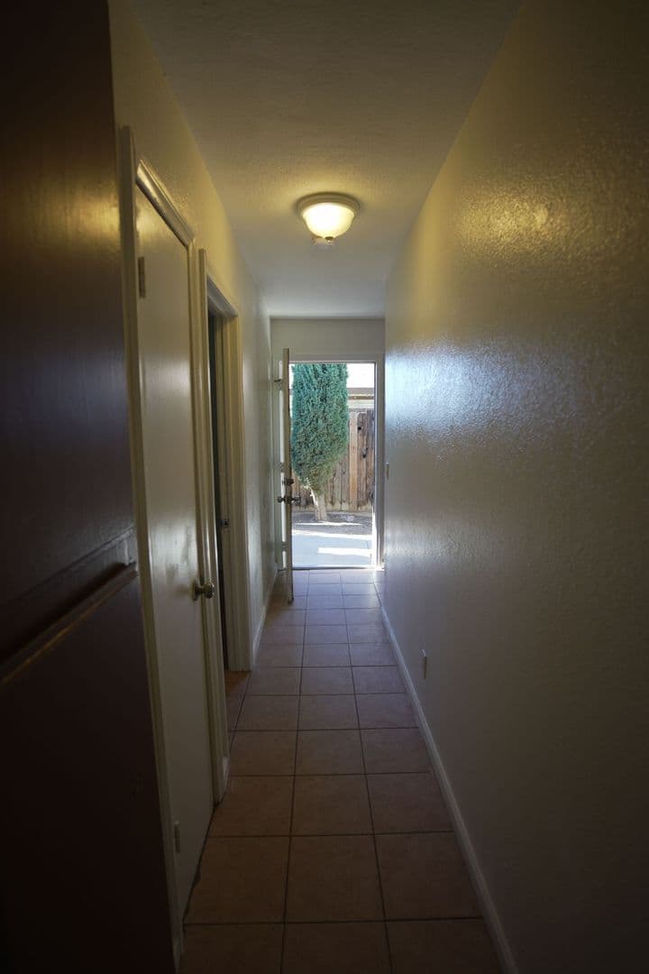 Apple Valley Apartment: 21355 Bear Valley Rd