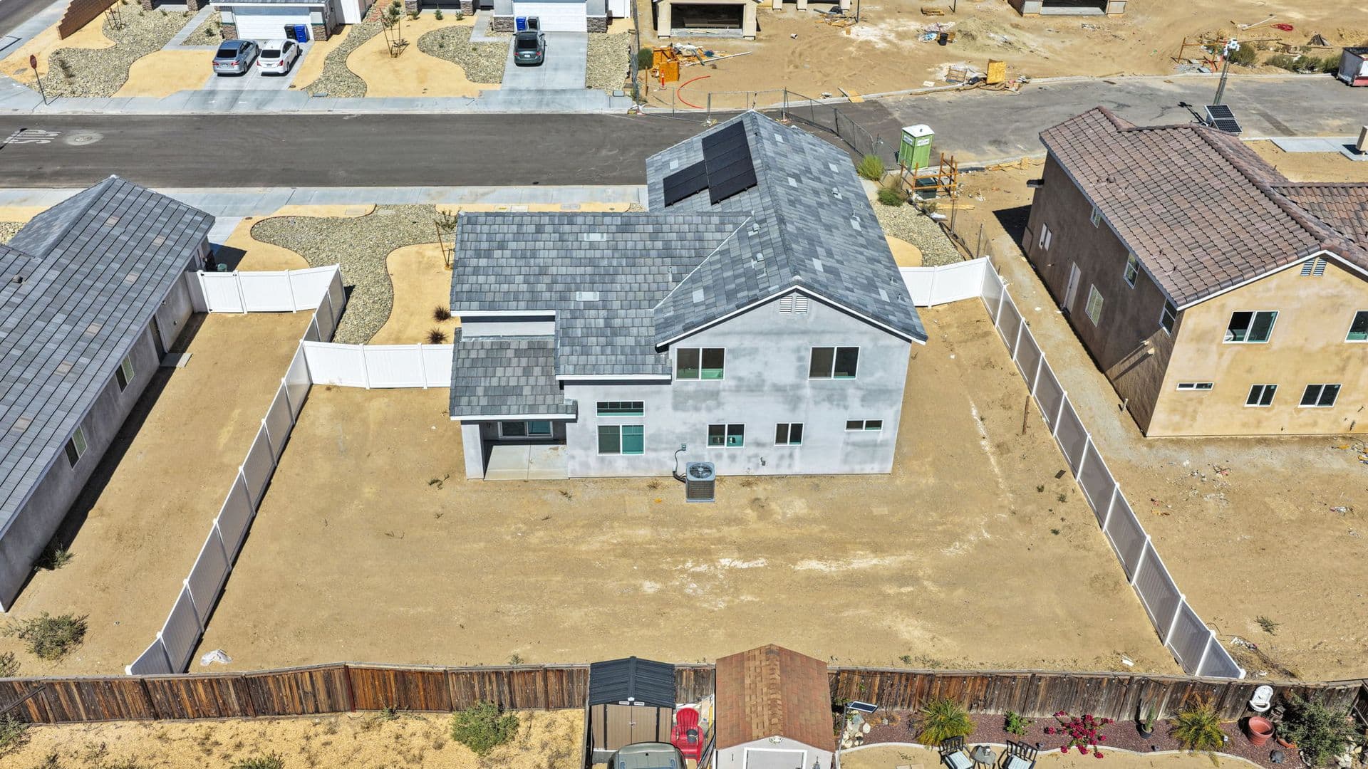Adelanto House: 11715 Sebastian Rd