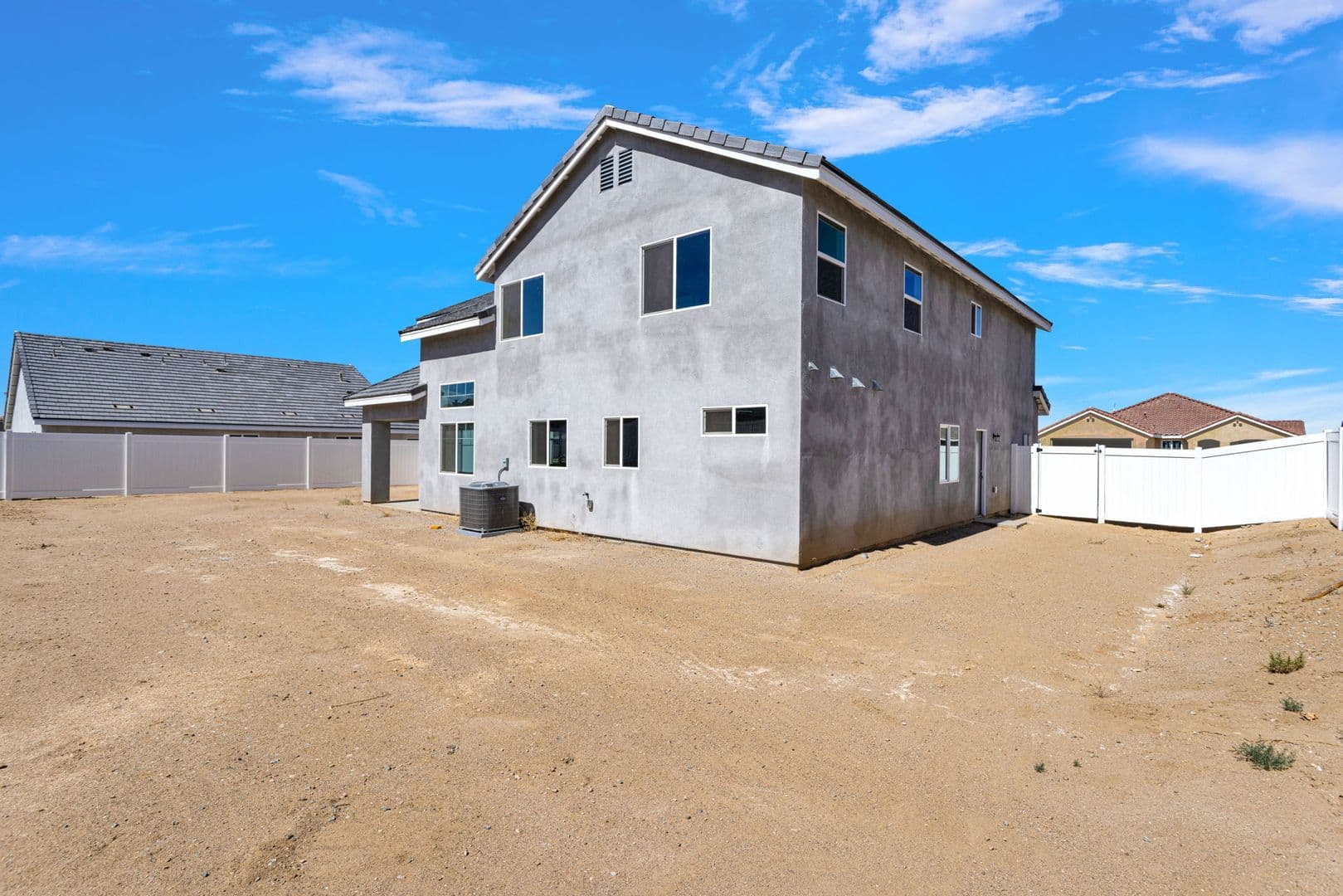 Adelanto House: 11715 Sebastian Rd