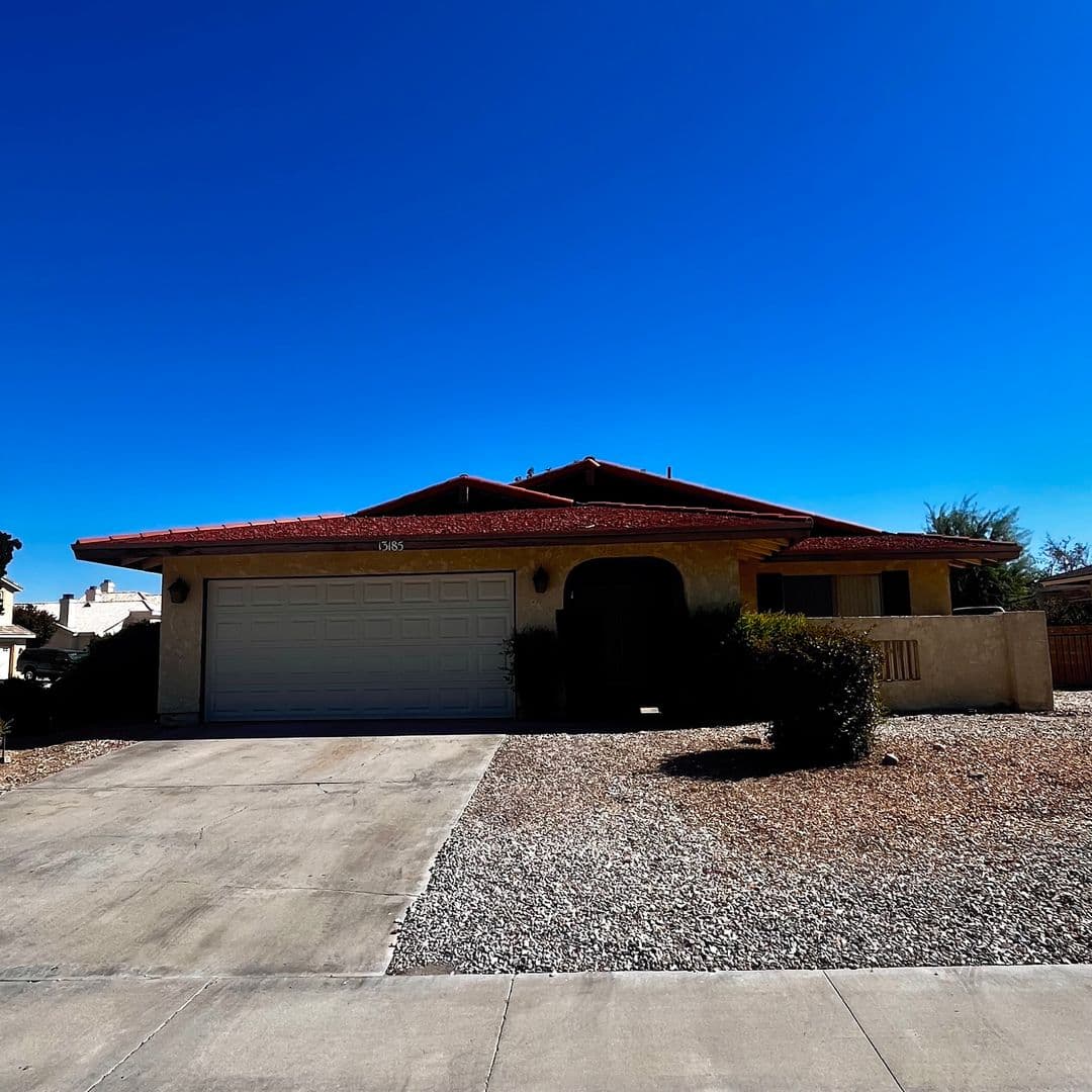 Victorville House: 13185 Rolling Ridge Dr
