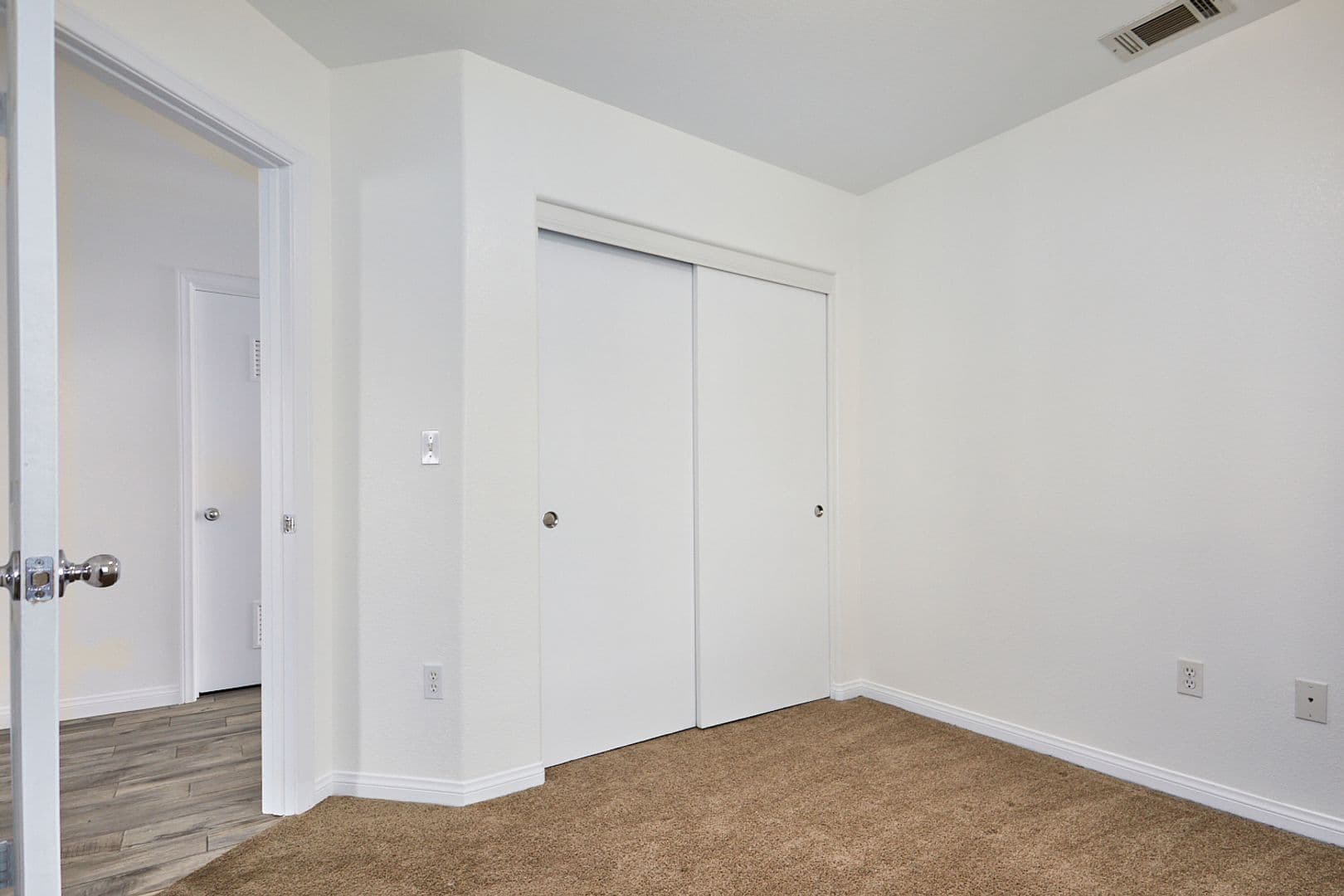Barstow House: 25029 Avenida Laredo