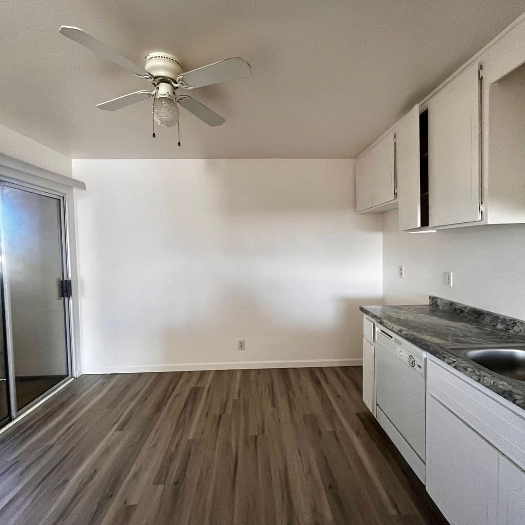 Apple Valley Apartment: 20180 Serrano Road