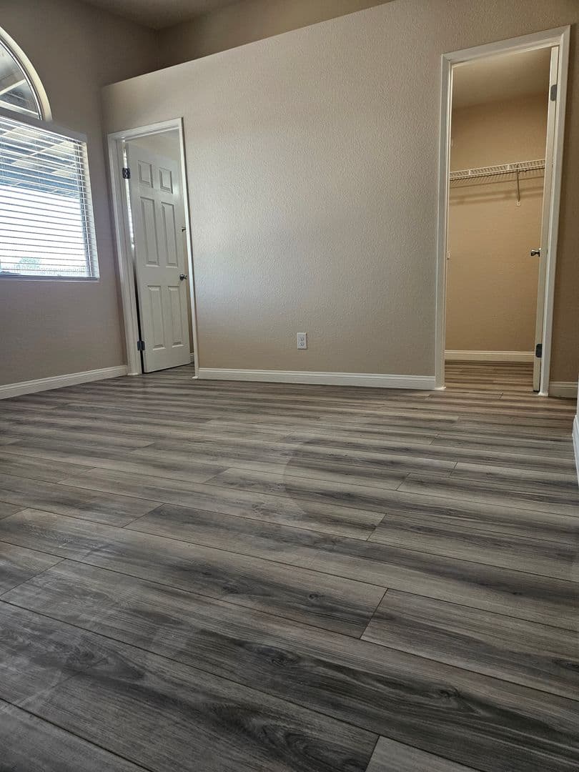 Adelanto House: 10850 Euclid St
