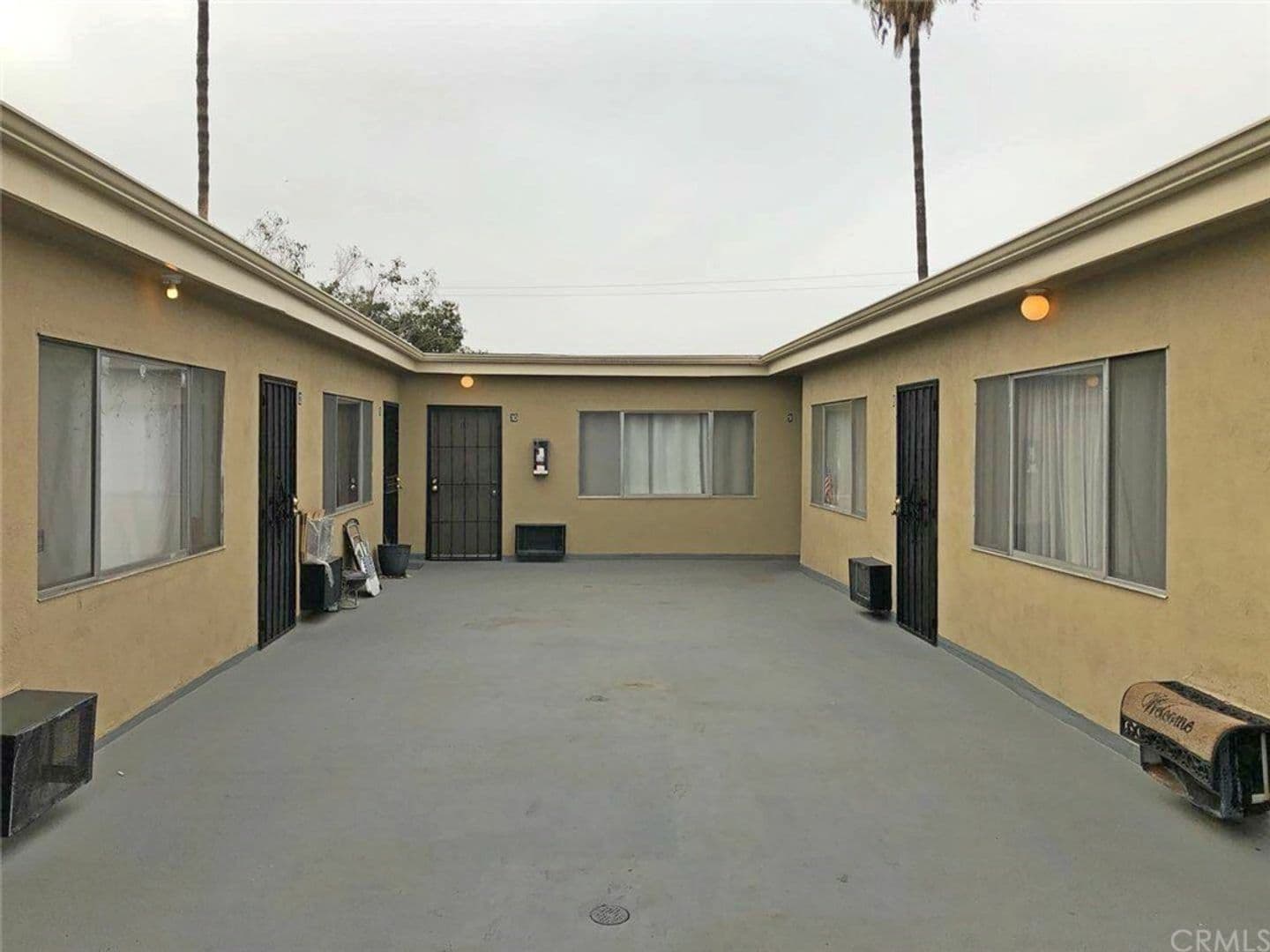 Alhambra Apartment: 225 W. Palmetto Dr