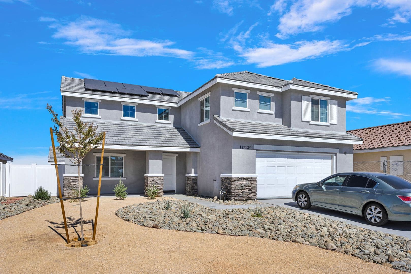 Adelanto House: 11712 Sebastian Rd