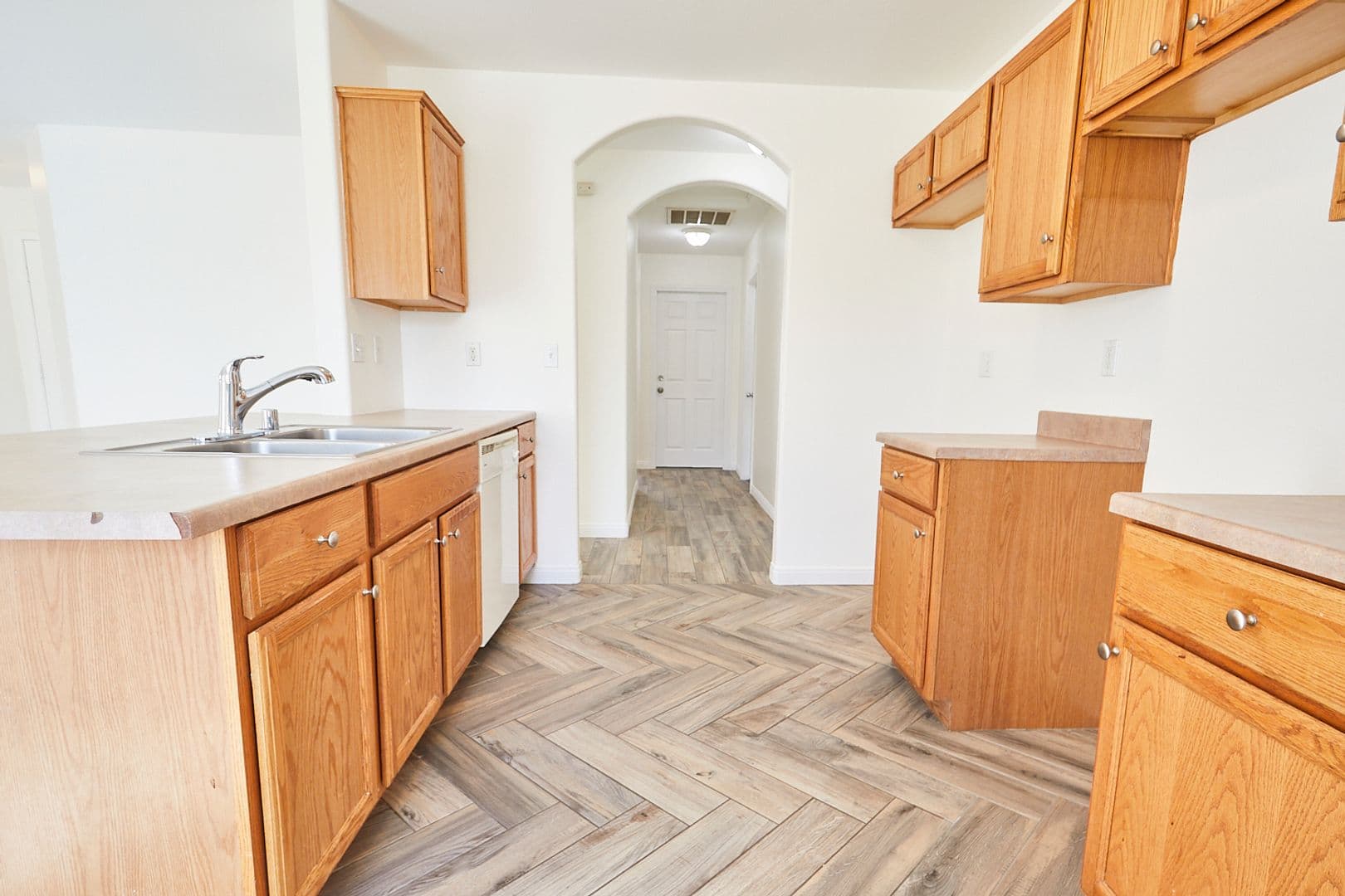 Barstow House: 25029 Avenida Laredo