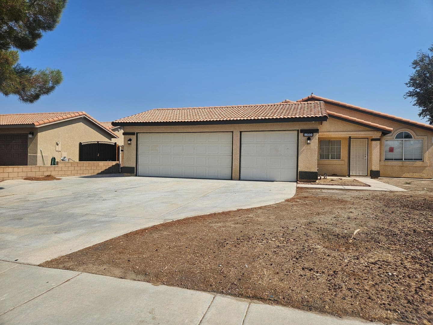 Adelanto House: 10850 Euclid St