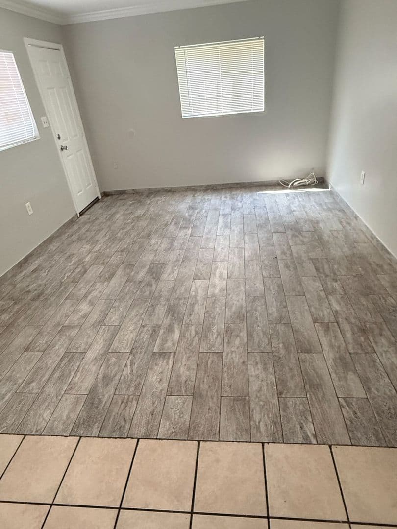 Ontario Apartment: 1266 W. Stoneridge Ct.