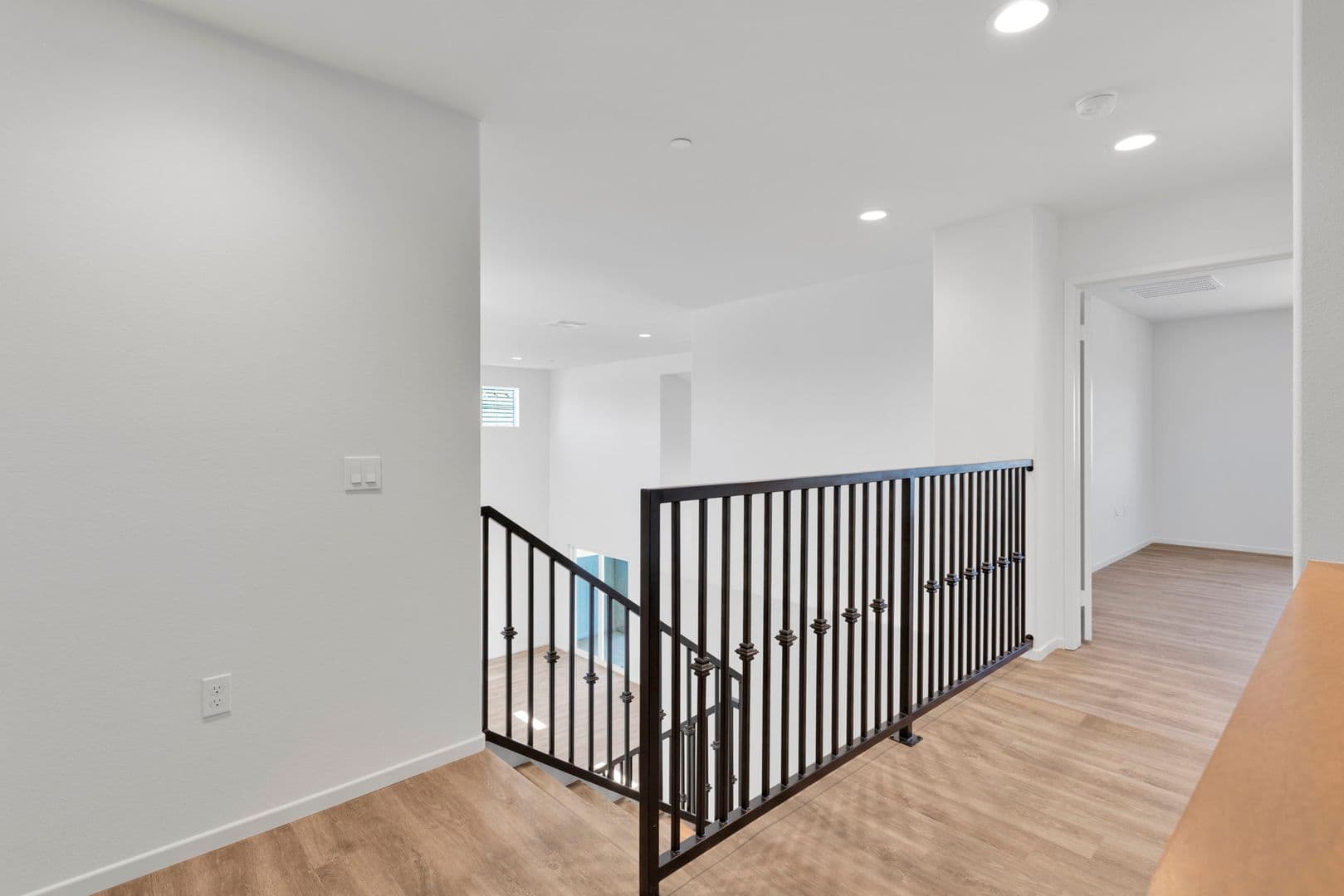 Adelanto House: 11712 Sebastian Rd