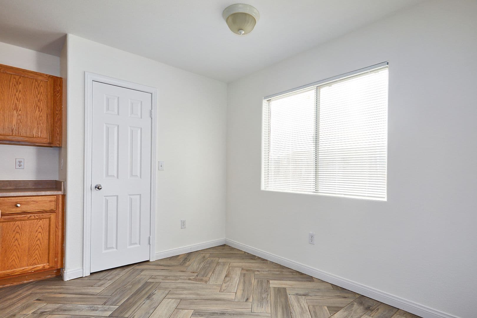 Barstow House: 25029 Avenida Laredo