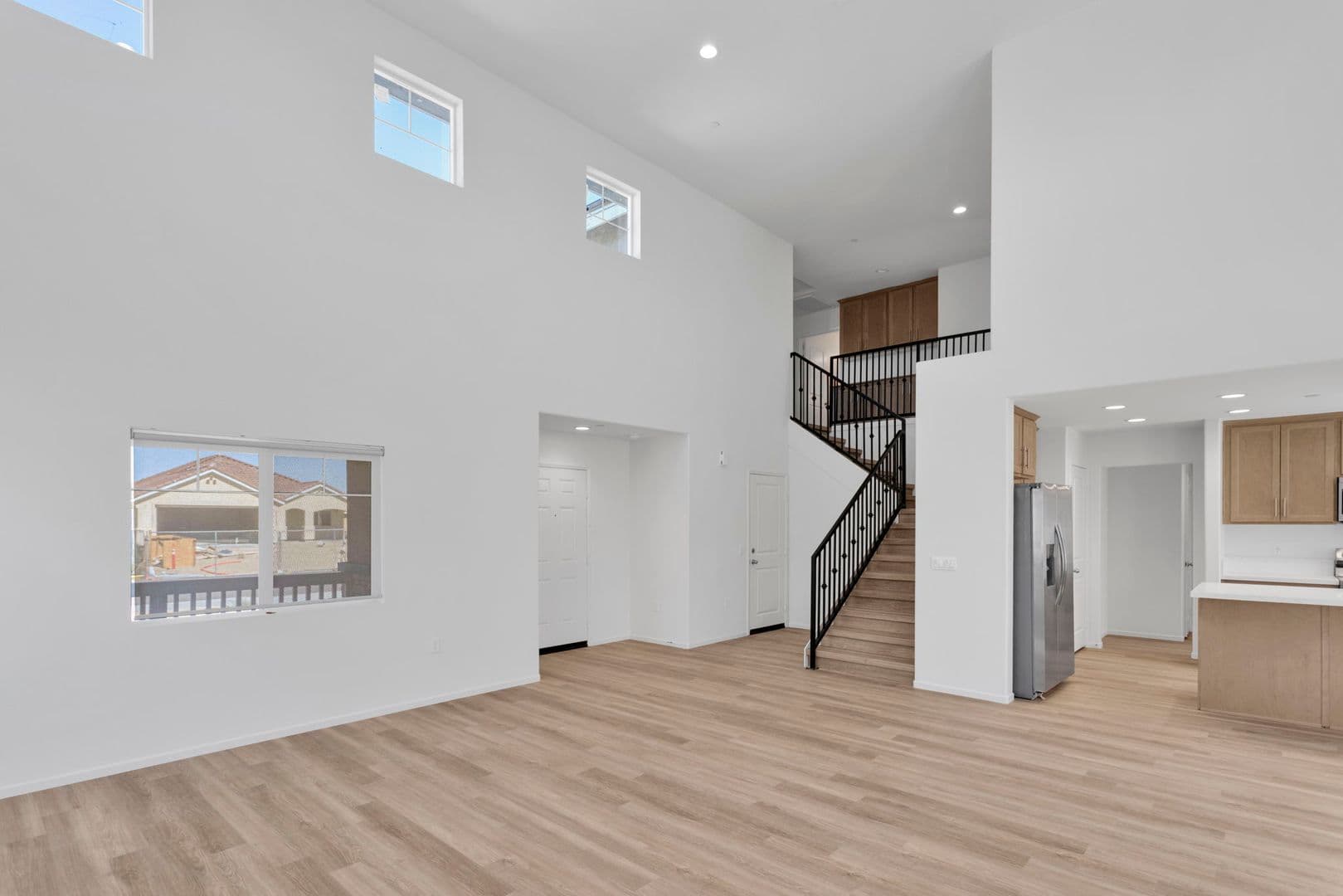 Adelanto House: 11715 Sebastian Rd