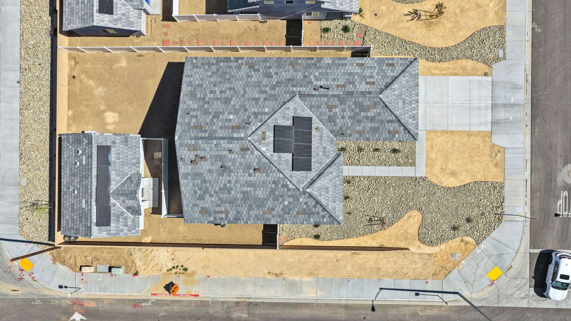 Adelanto House: 11702 Sebastian Rd