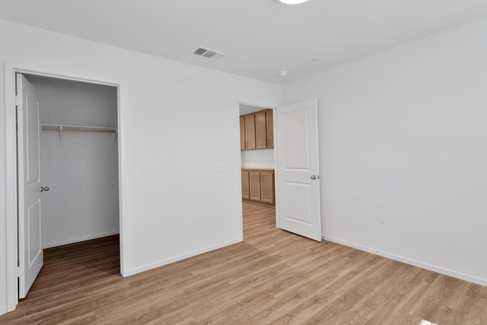 Adelanto House: 11712 Sebastian Rd