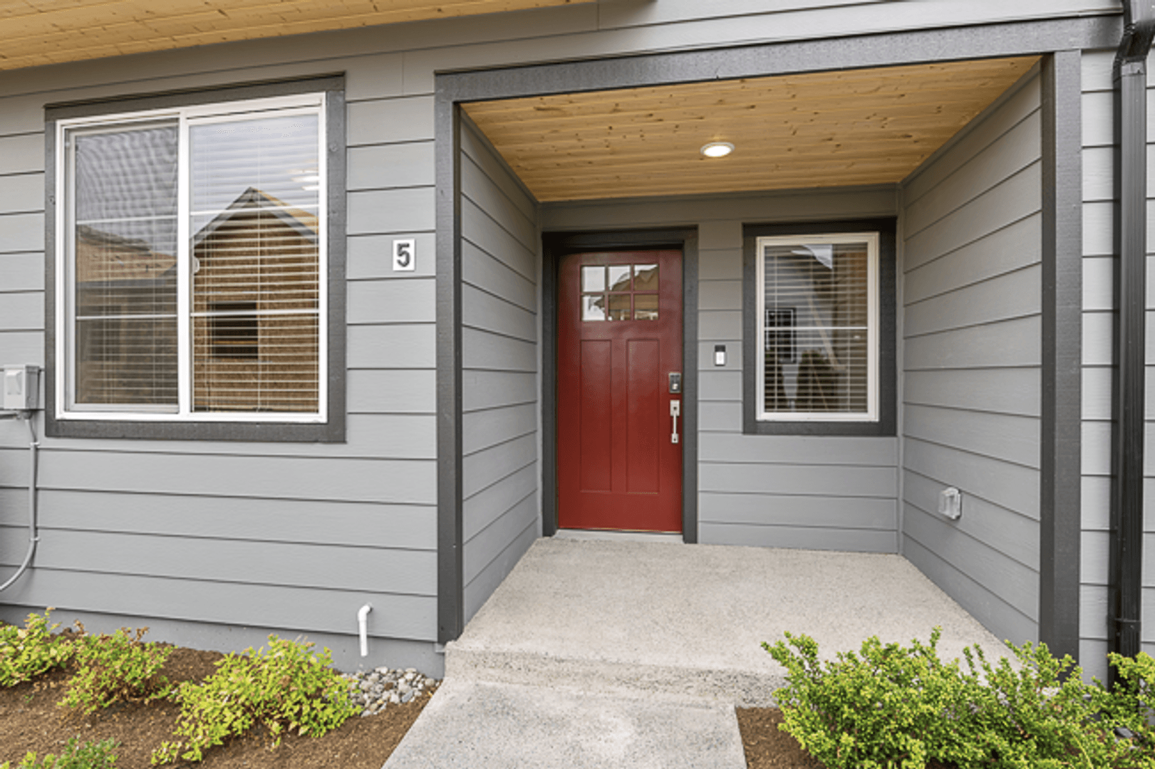 Kenmore Townhome: 18862 67th Ave NE #1