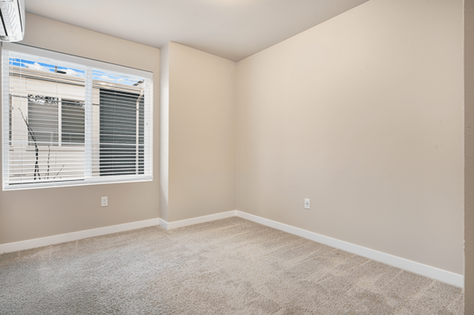 Kenmore Townhome: 6636 NE 188th Ct #2
