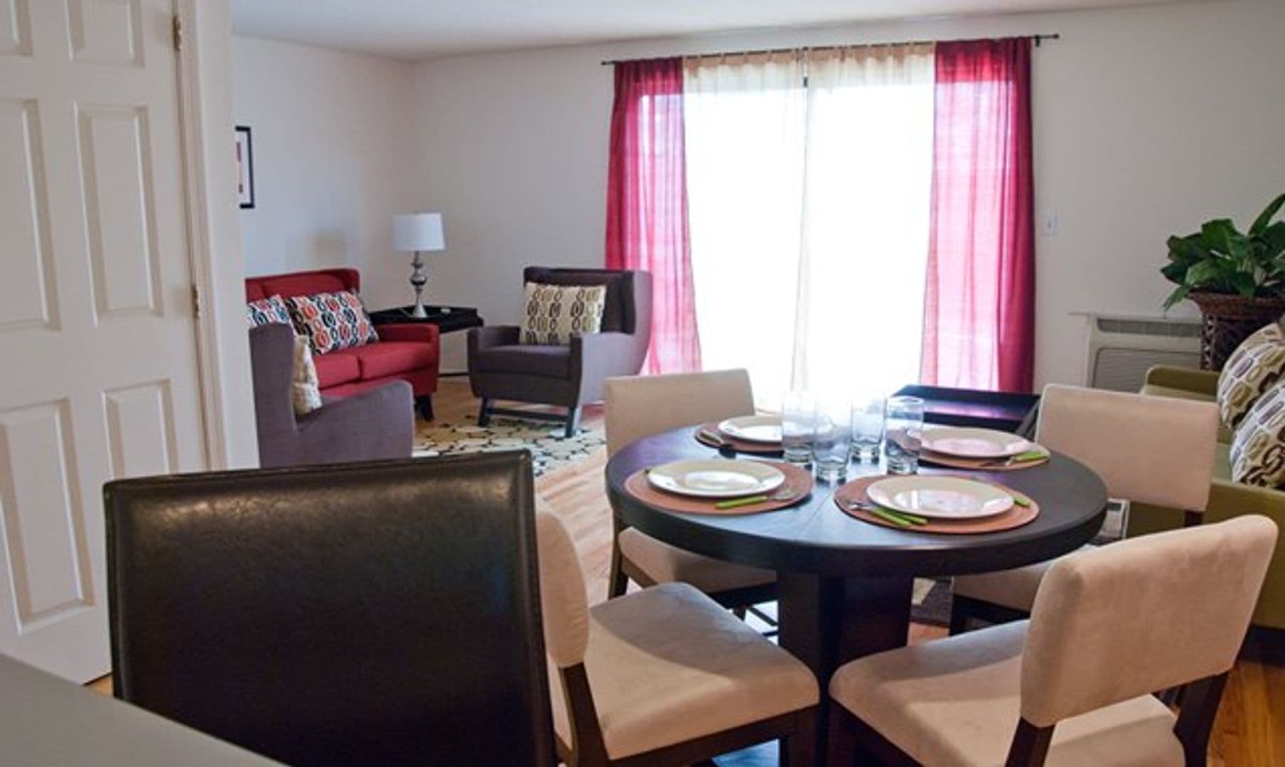 Holyoke Apartment: 101-150 Saint Kolbe Drive