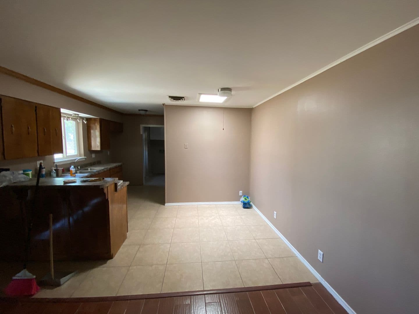 El Paso House: 9608 Stonehaven