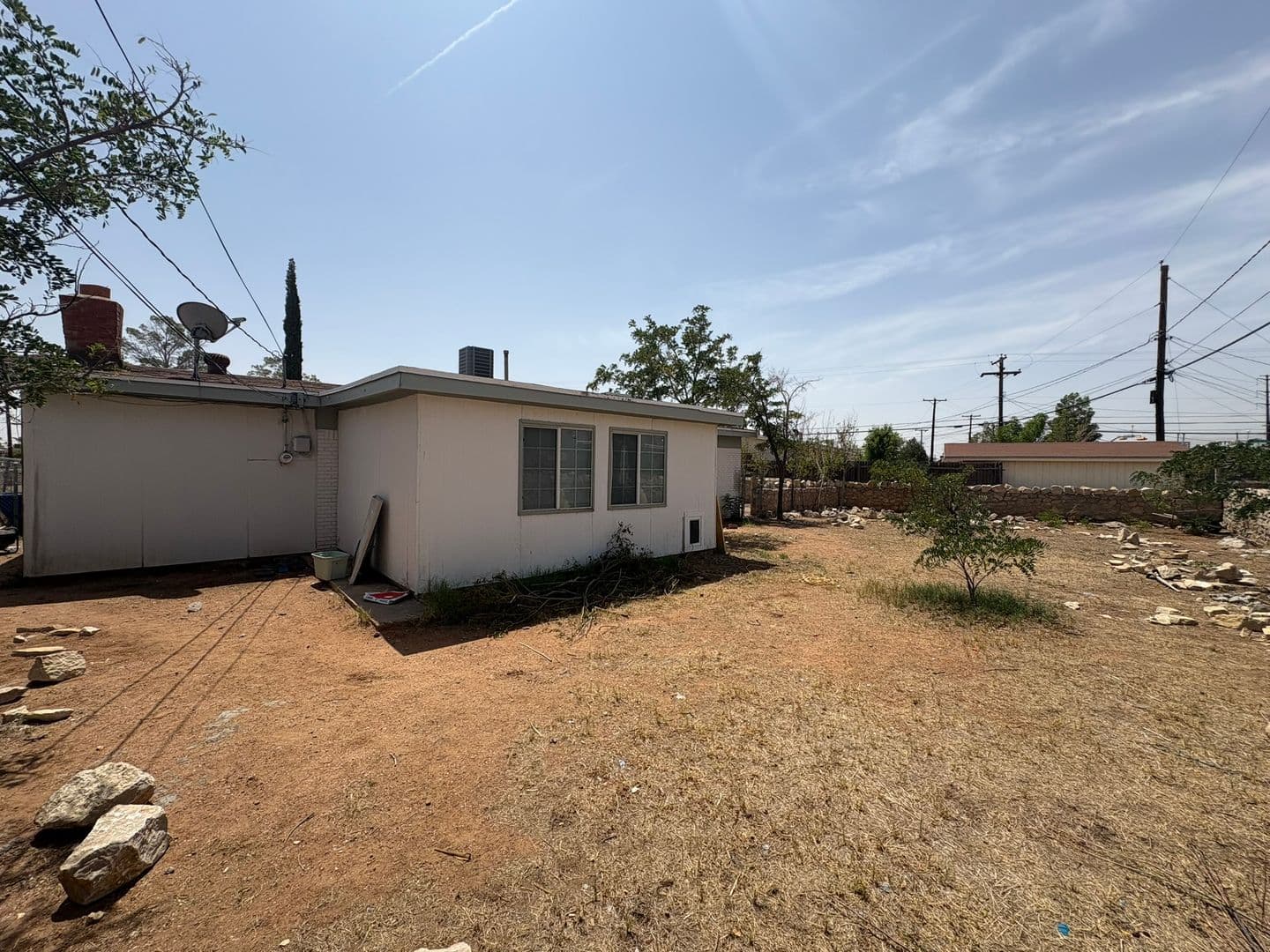 El Paso House: 10309 Shoshone St.