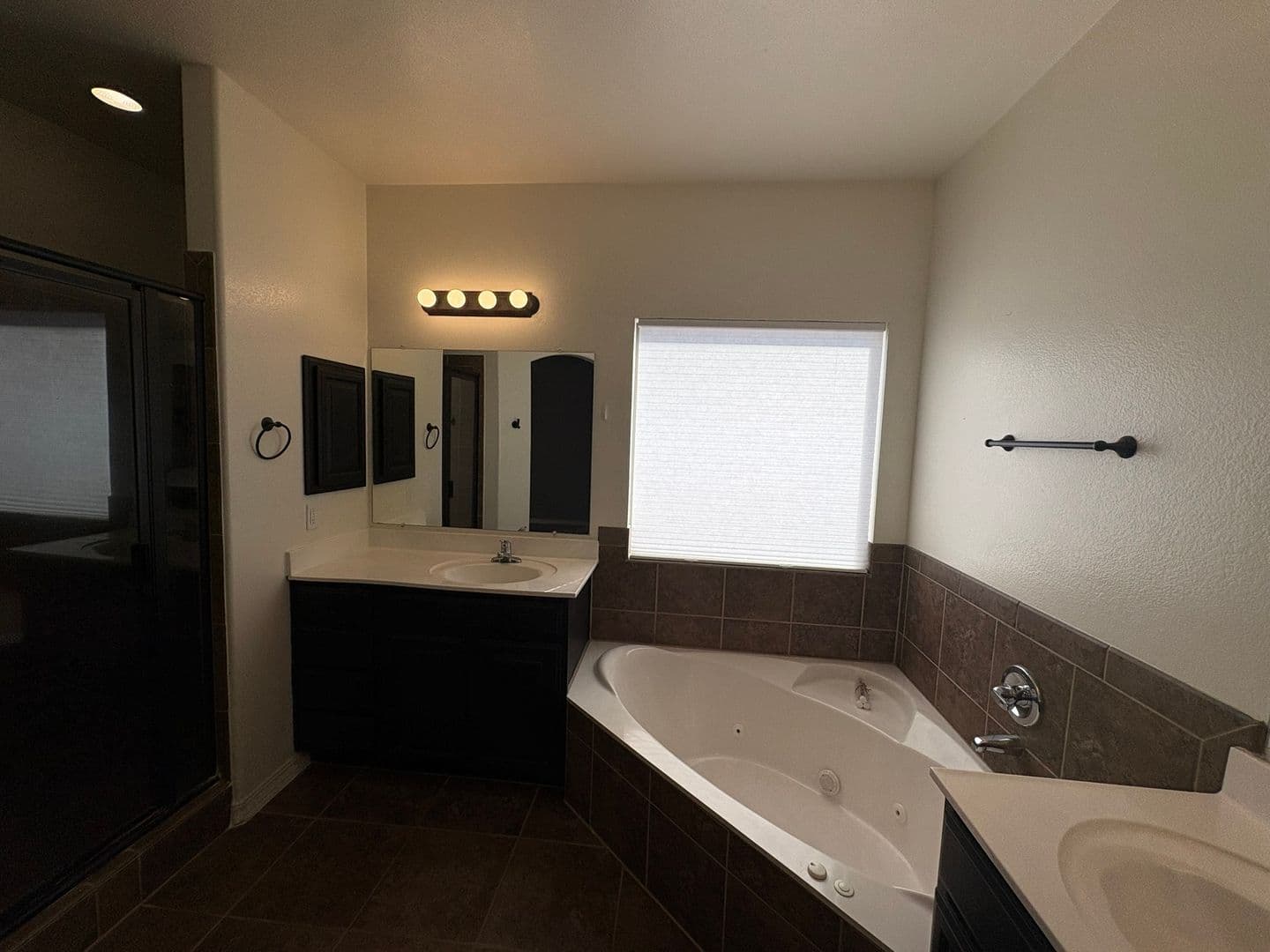 El Paso House: 12220 Branell Ln.