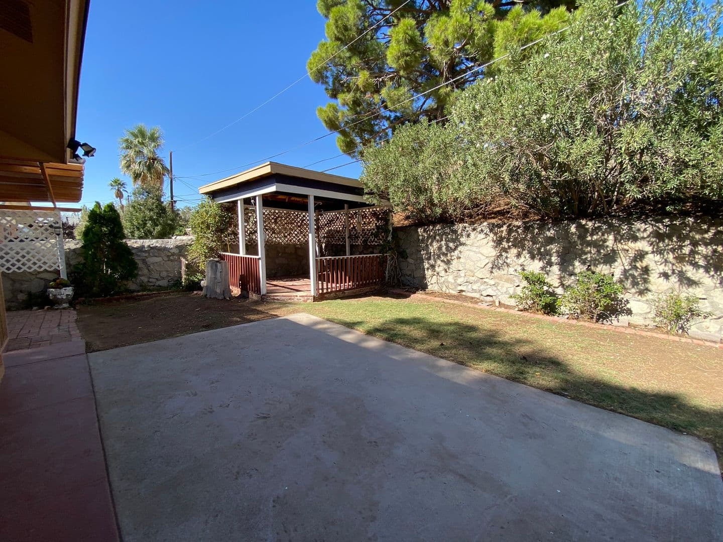 El Paso House: 783 De Leon Dr.