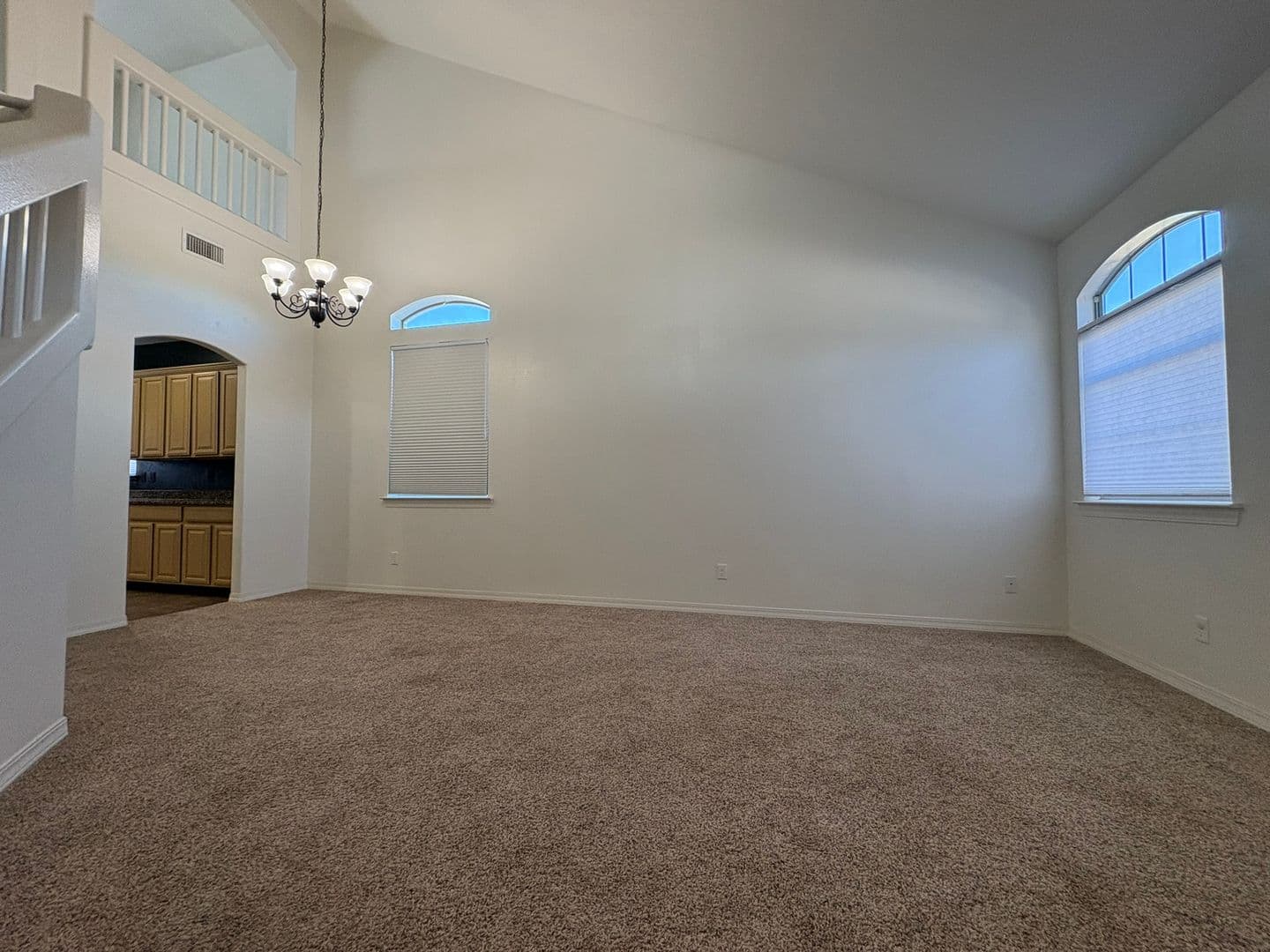 El Paso House: 12220 Branell Ln.