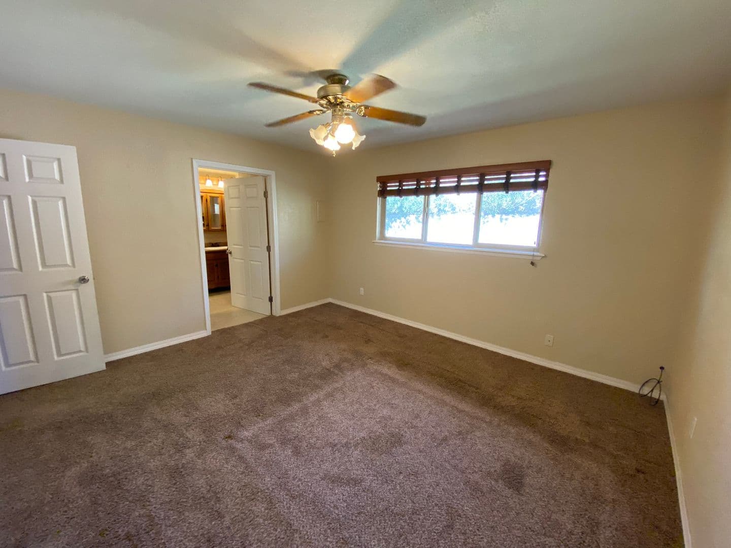 El Paso House: 783 De Leon Dr.