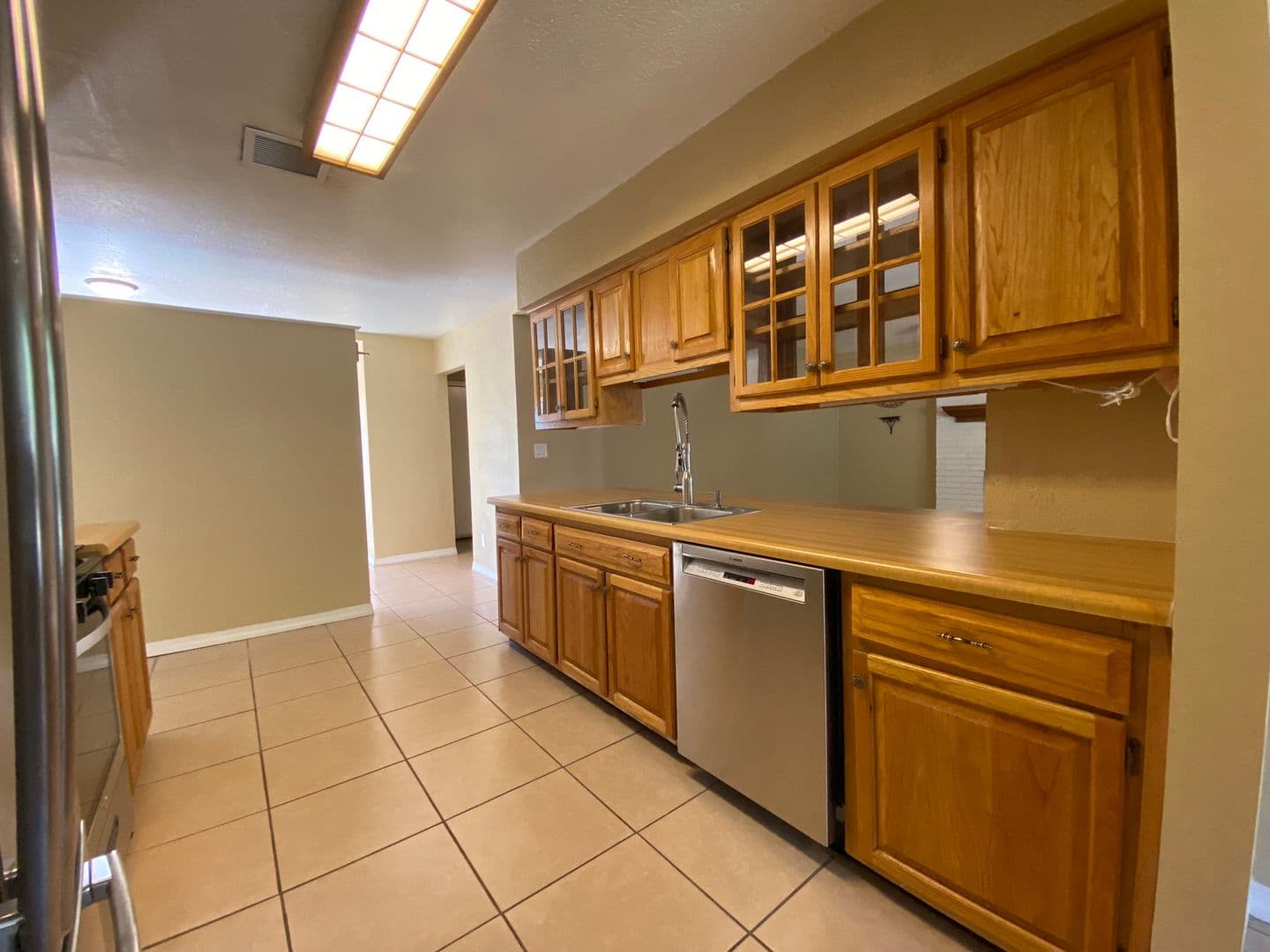El Paso House: 783 De Leon Dr.