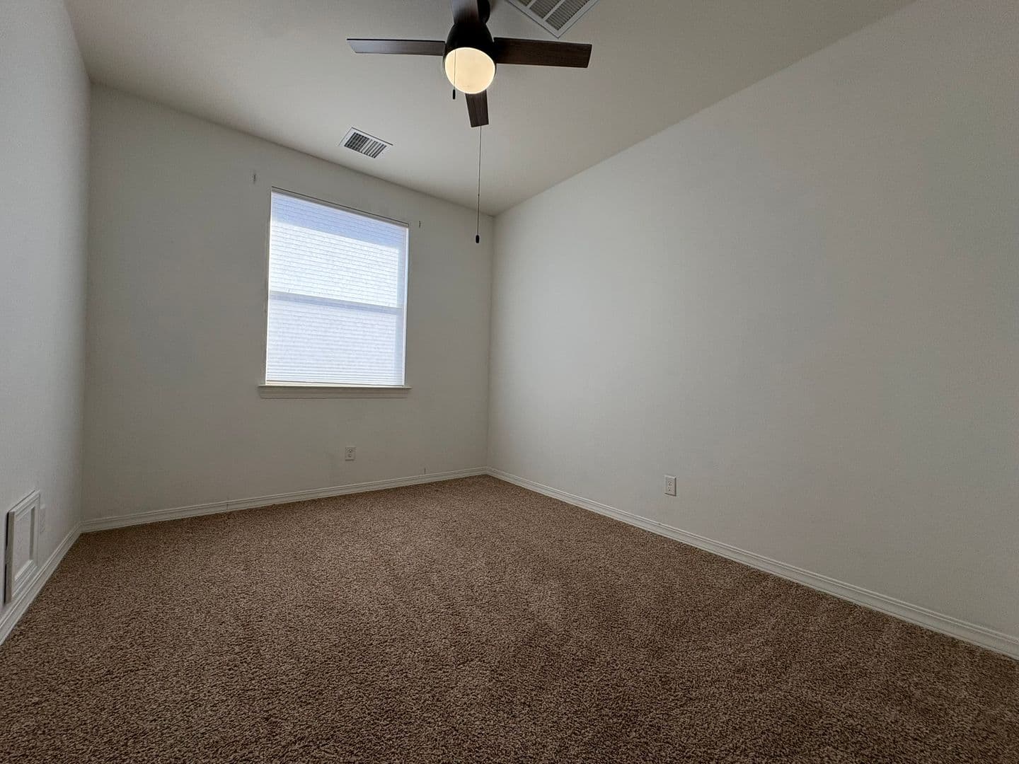 El Paso House: 12220 Branell Ln.