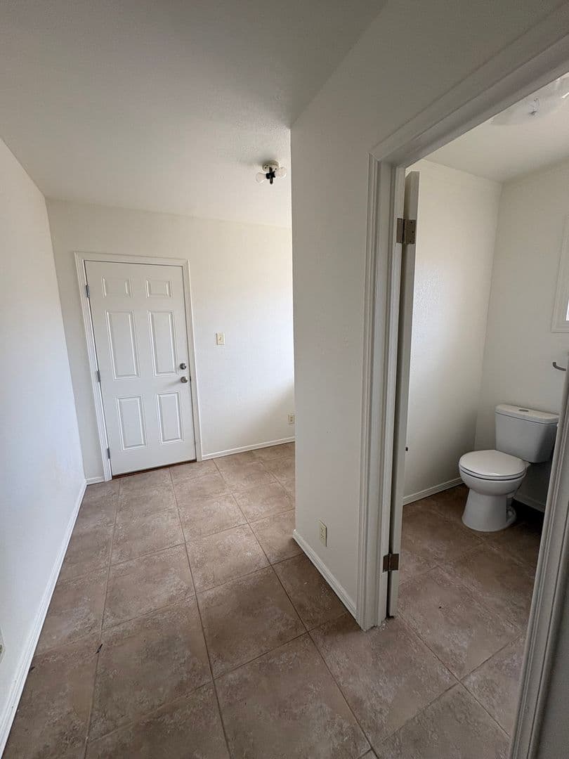 El Paso House: 4900 Debeers Dr.